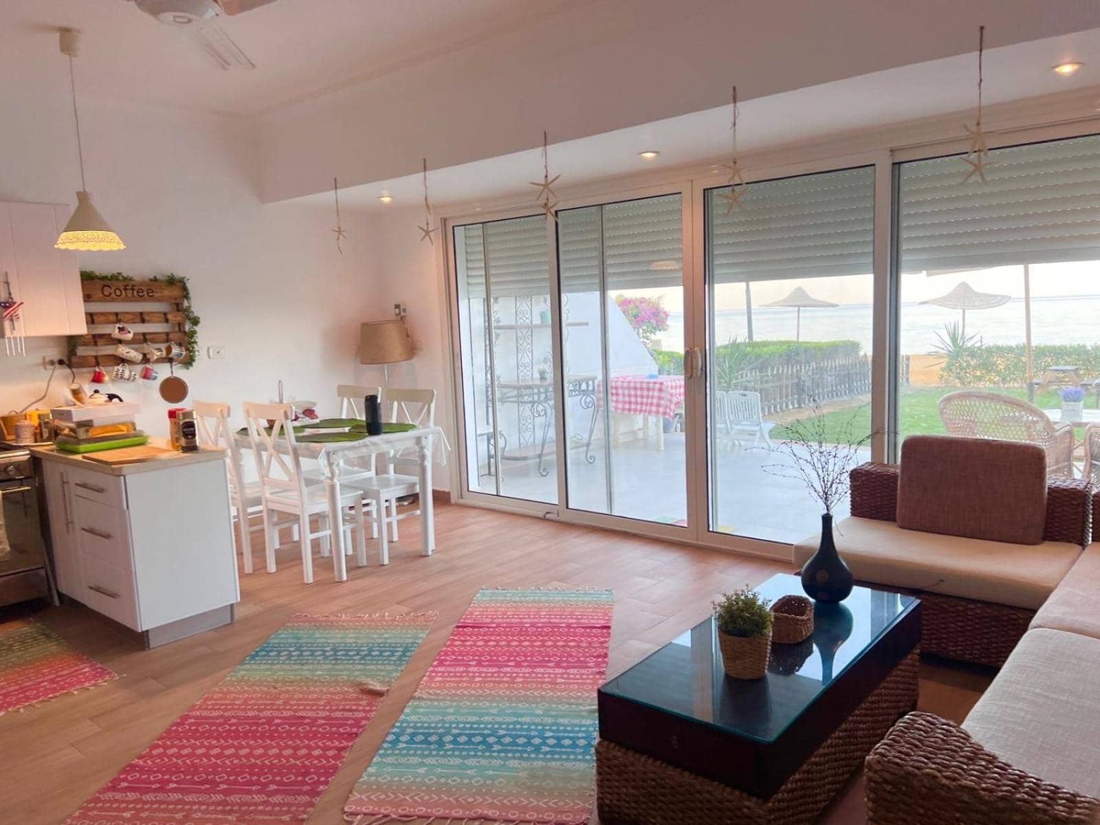 Relaxing Beachfront Chalet