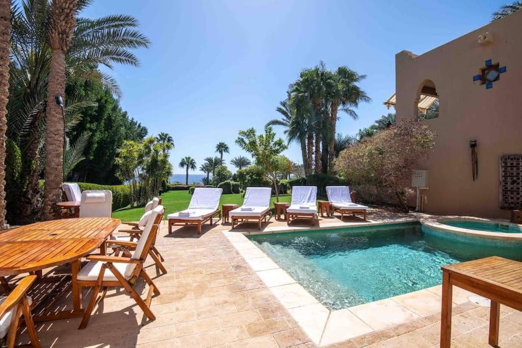 Villa at Four Seasons — 5
