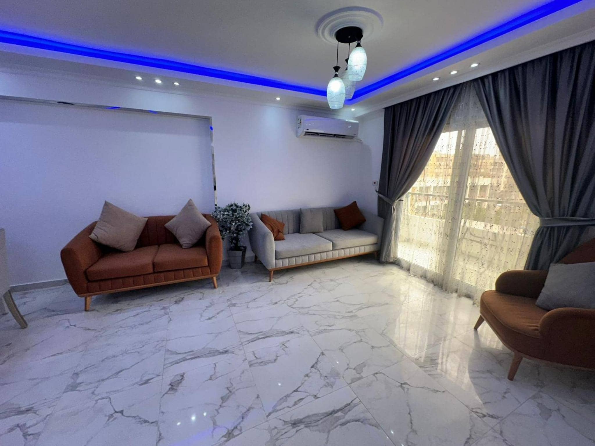Modern 3-Bedroom Apartment — 3