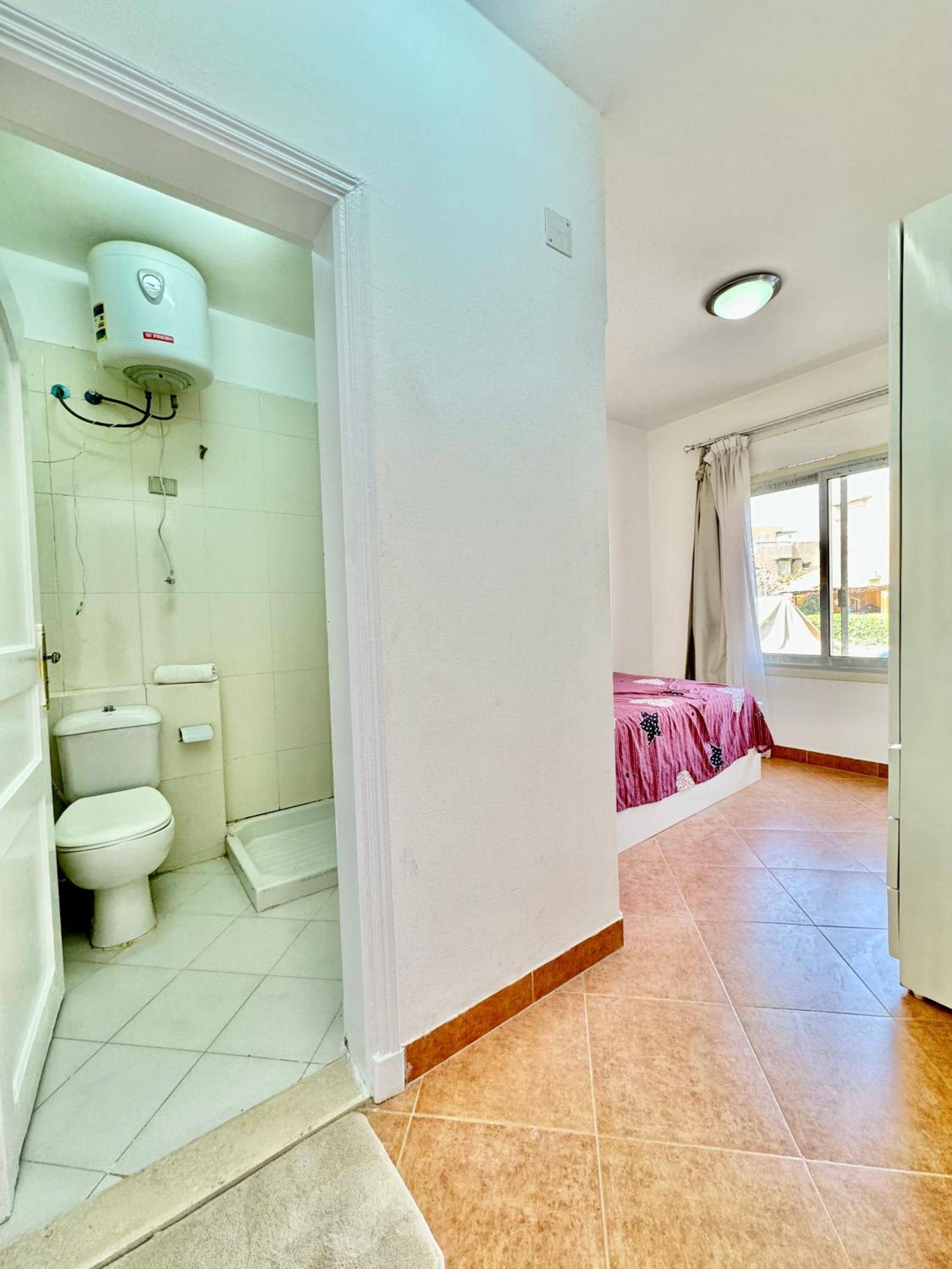 5-BRS Beachfront Standalone villa - Ein bay — 4