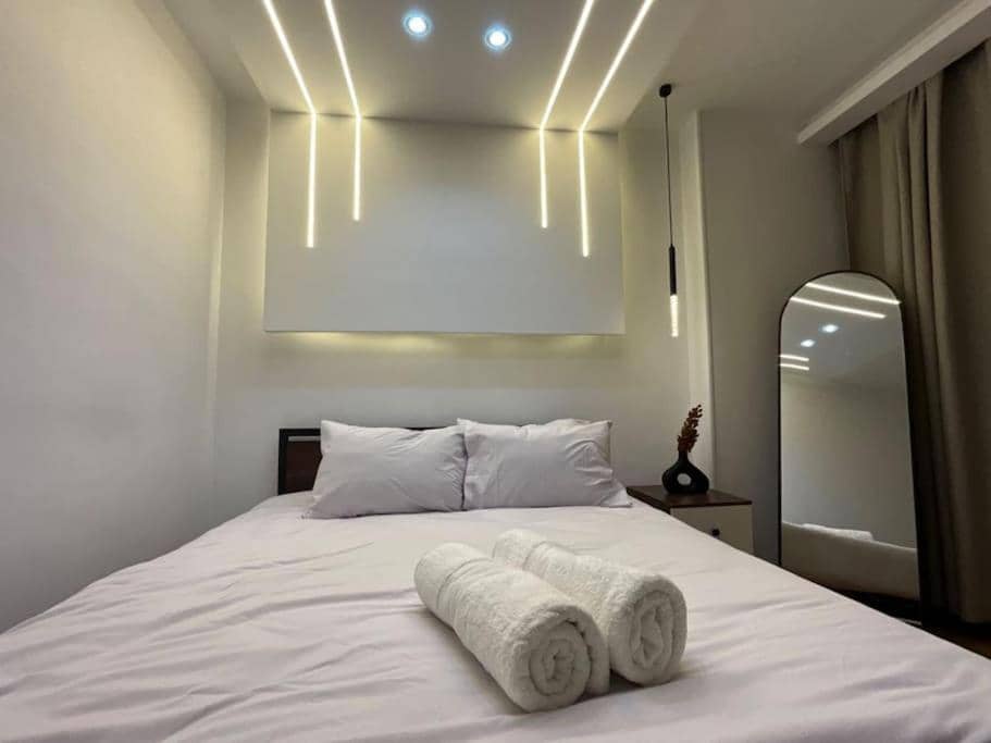 Luxurious 2-Bedroom Apartment in Primera Compound with Scenic Pool Views — 3