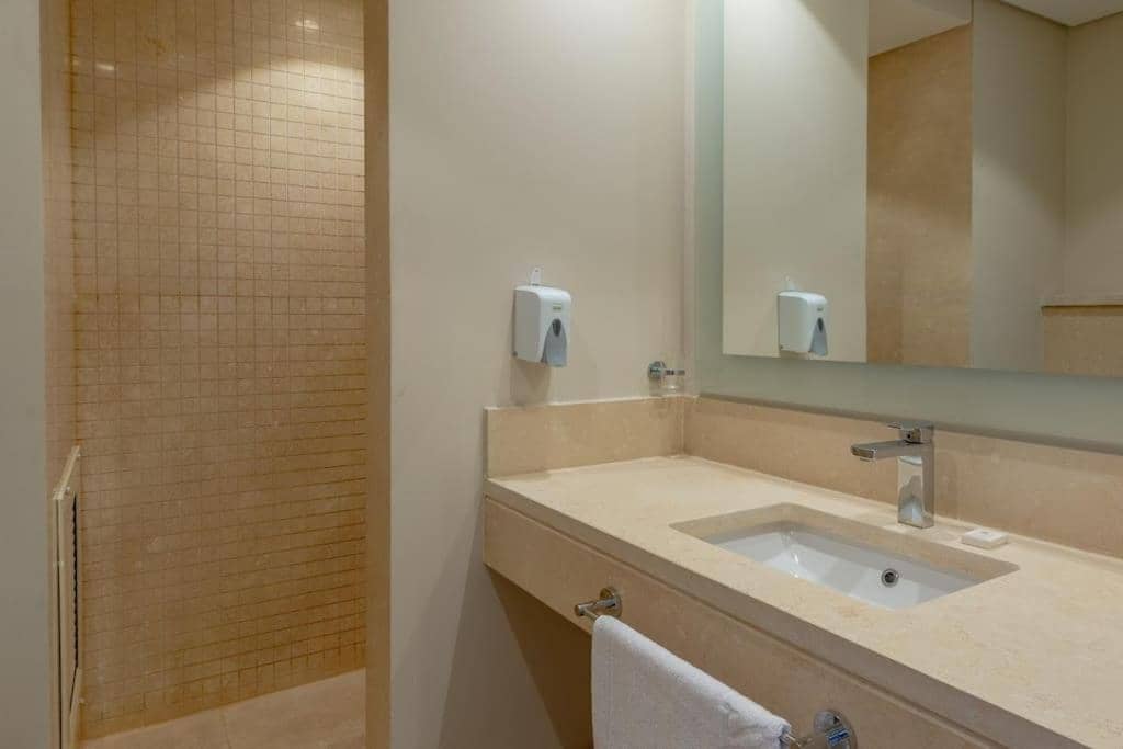 Pool Front 2BR in Mangroovy - El Gouna, Beach Access — 4