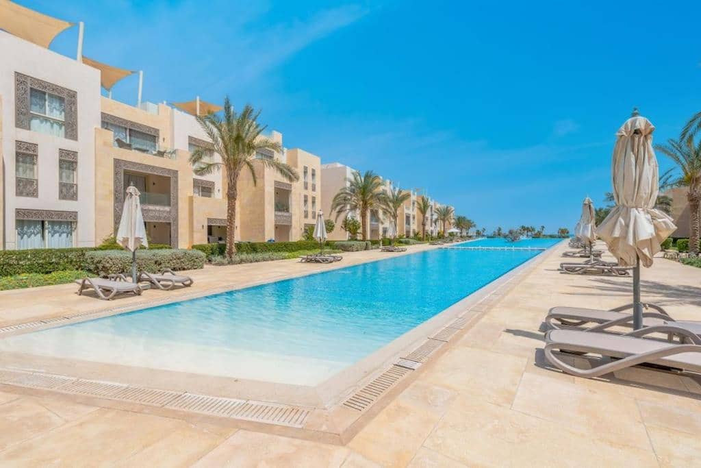 Pool Front 2BR in Mangroovy - El Gouna, Beach Access — 5