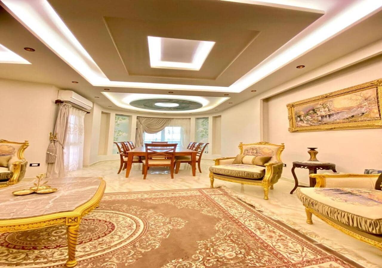 Luxurious New Cairo City near AUC Cairo Families Only — 2