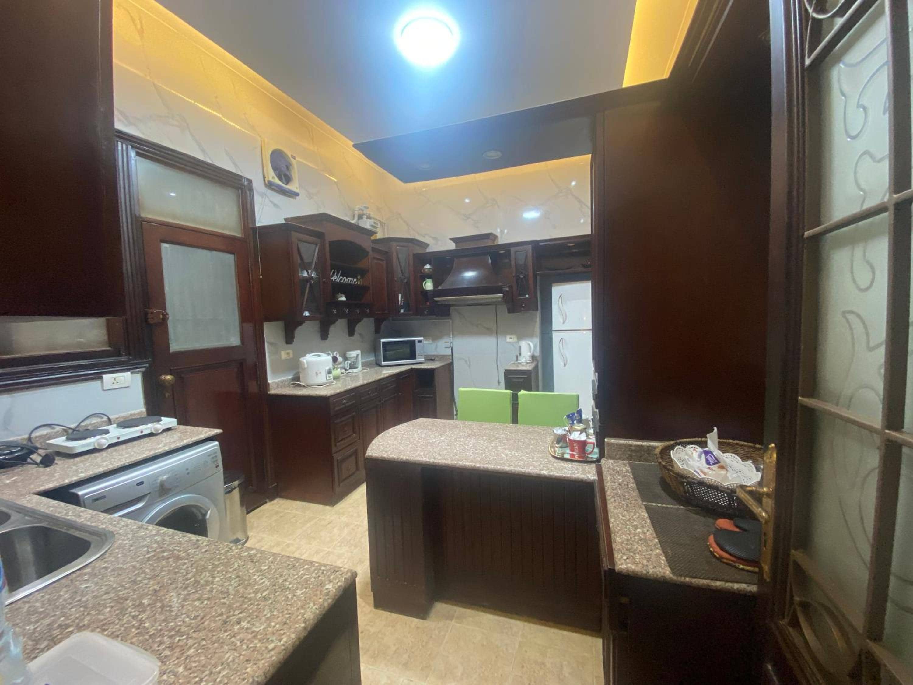 Garden city 3 bedroom apartment — 2