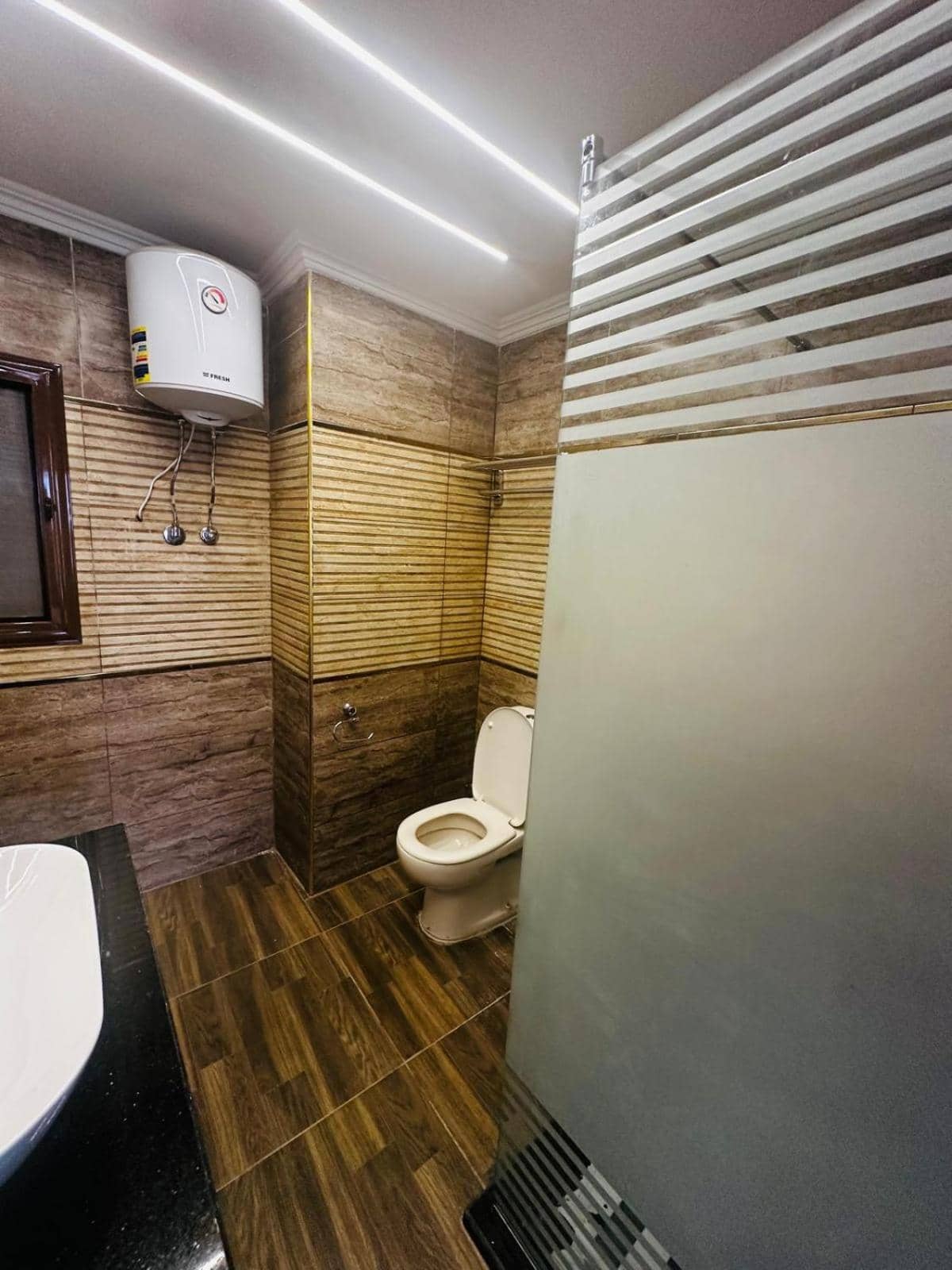 Gleem Bay Ultra Lux Sea View Apartment — 3