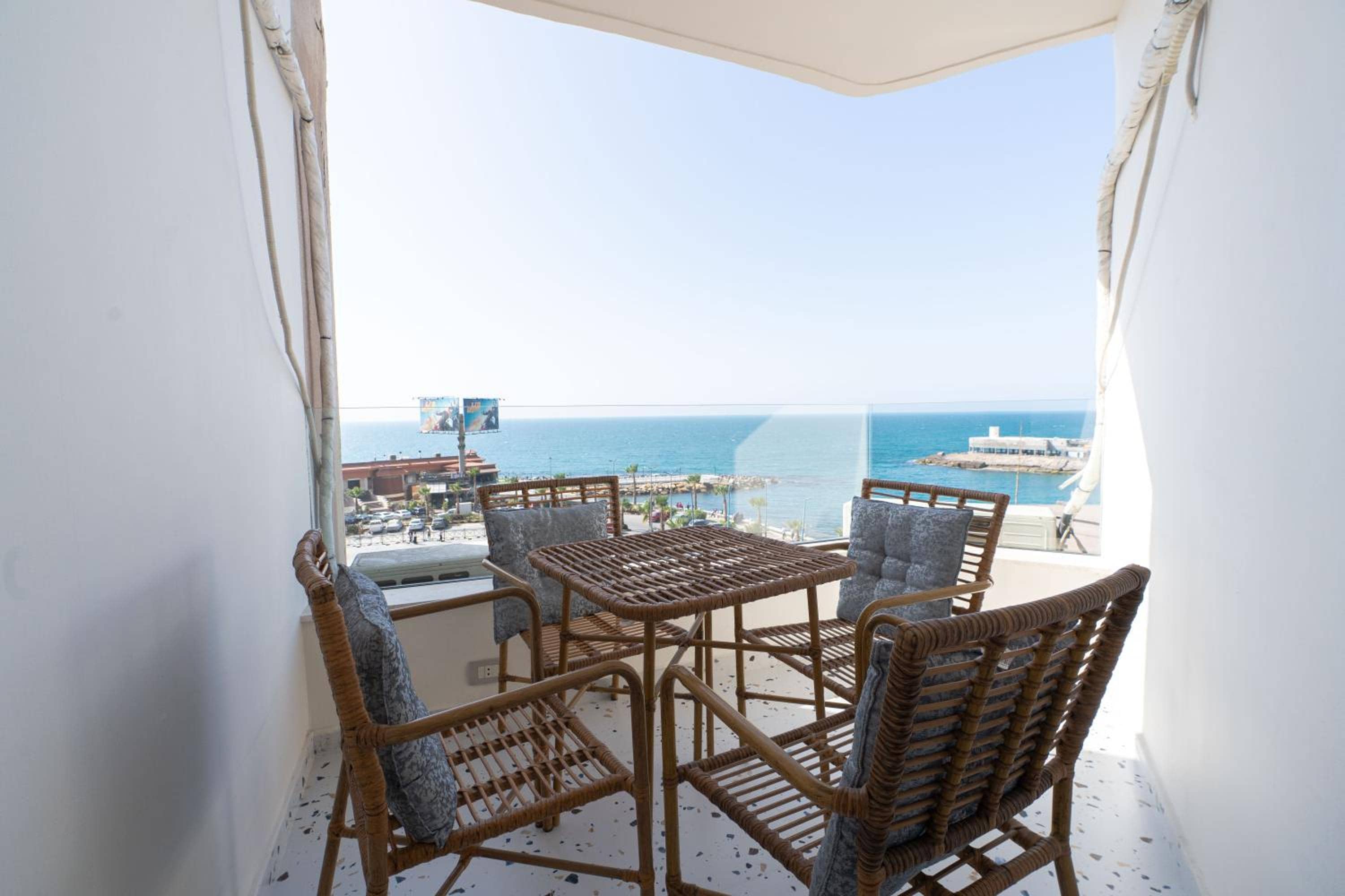 Nabeel Homes - Seaview Building - 3 Units in Gleem — 3