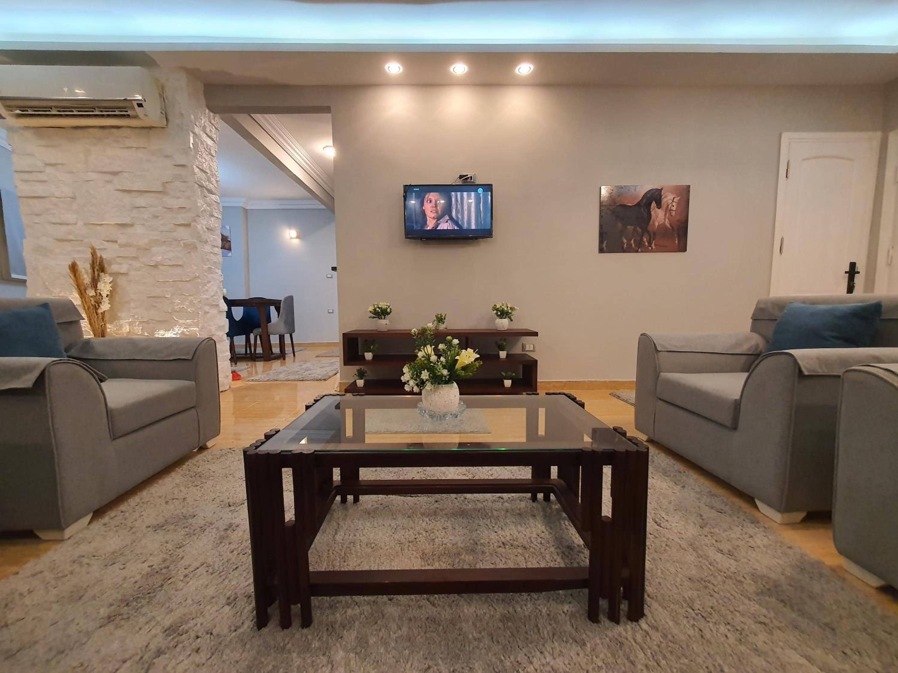 Youvala serviced Apartment 30th (Harm) — 3