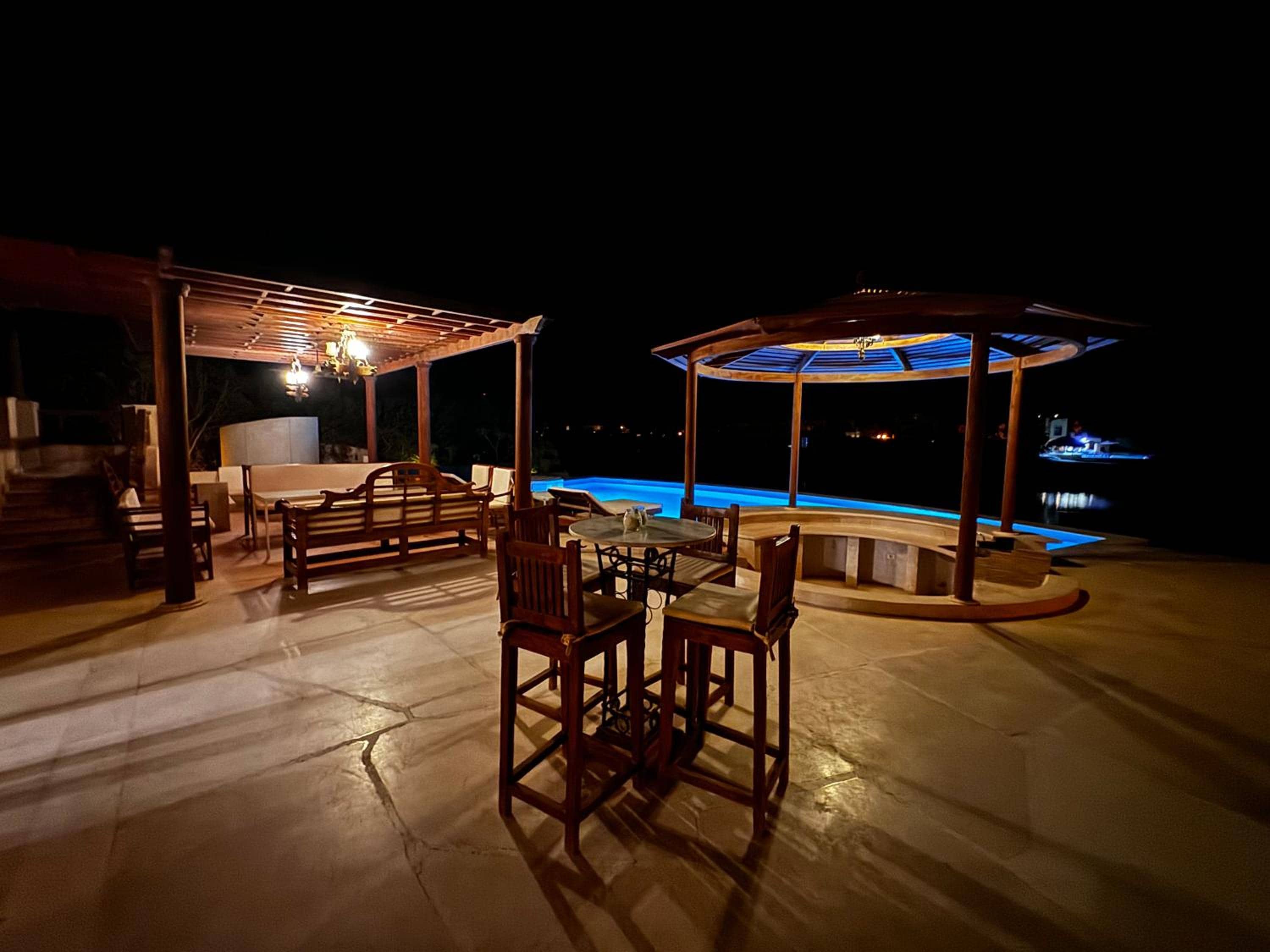 Rent El Gouna Lagoon Villa HEATED Private Pool BBQ — 5