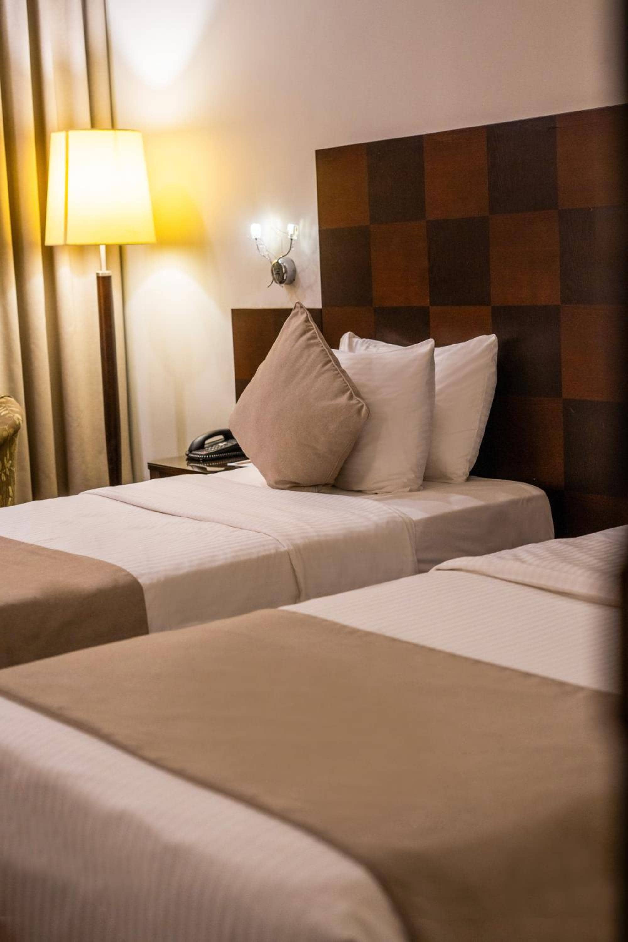 Ayass Hotel — 4