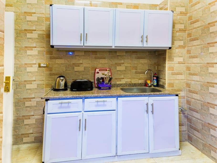 Chic 4BR Apt in Downtown - Mint 5 — 2