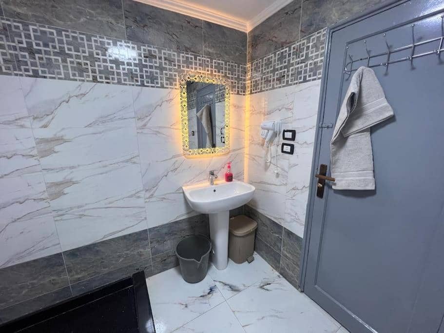A luxury apartment fully nile view -Downtown Cairo — 4