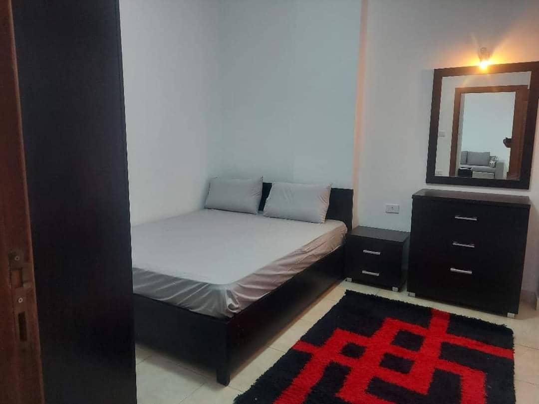one bedroom apartment — 2