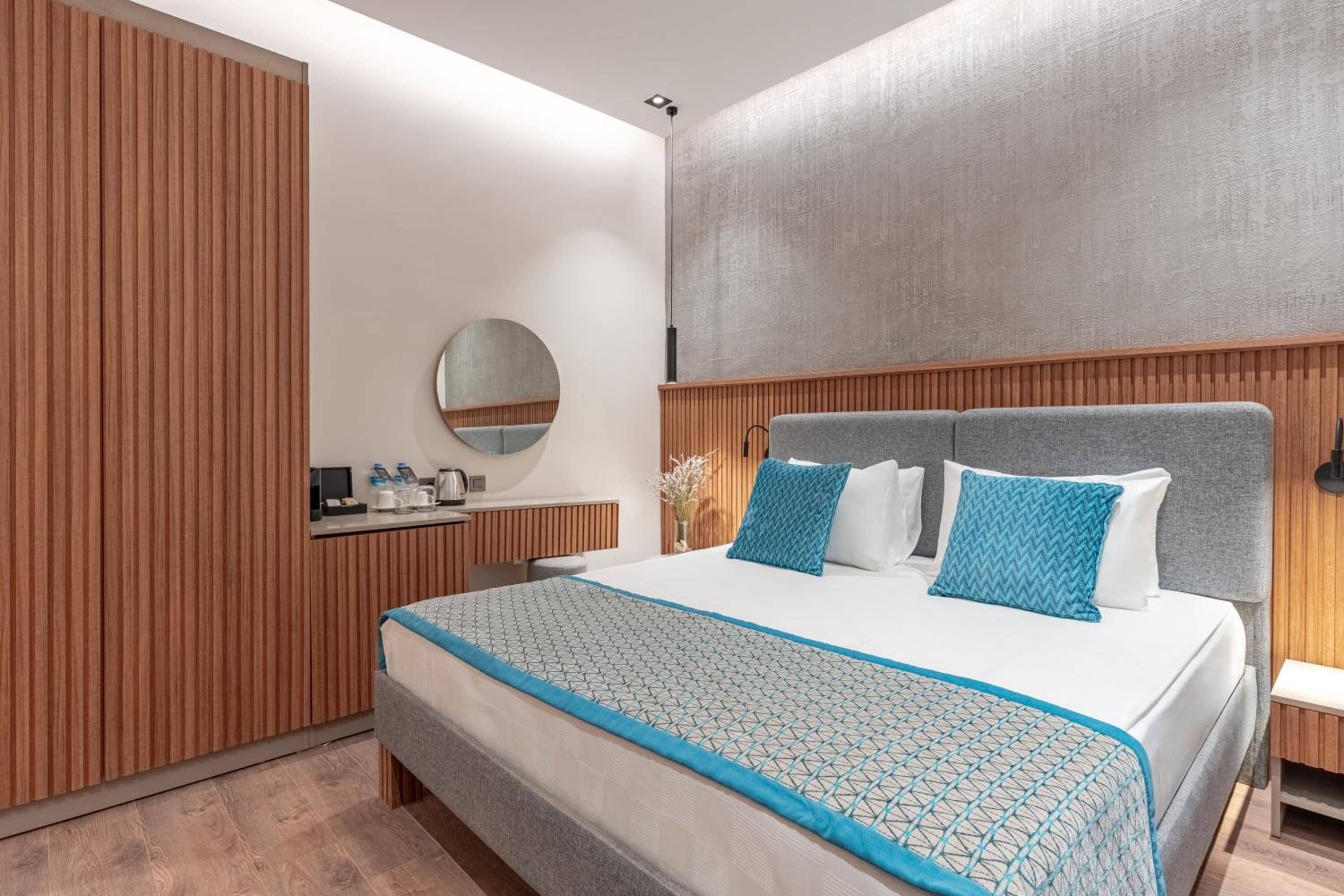 Perge Pine Green Hotel — 4