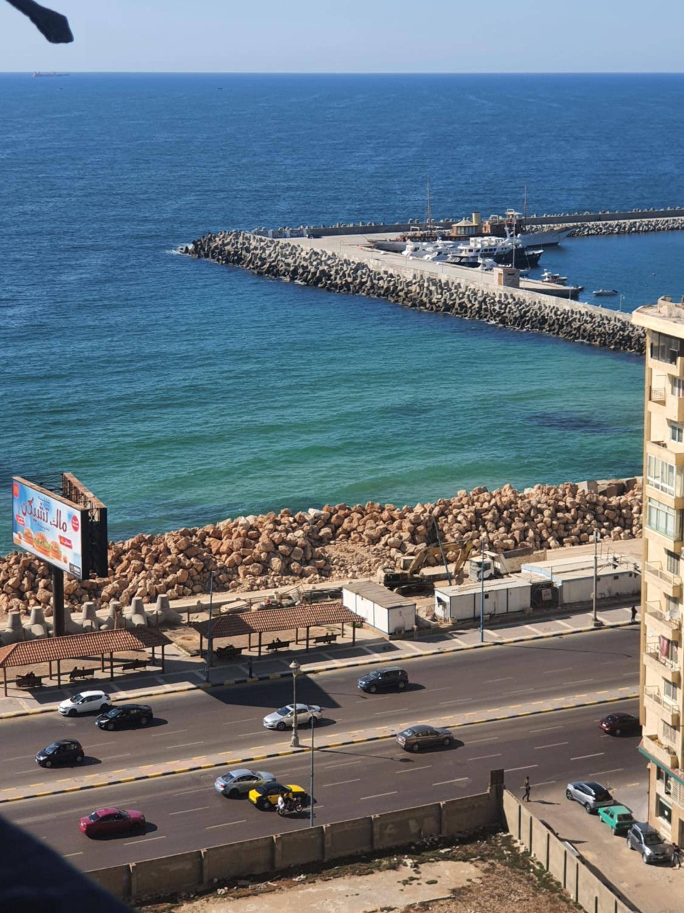 Loran sea view — 2
