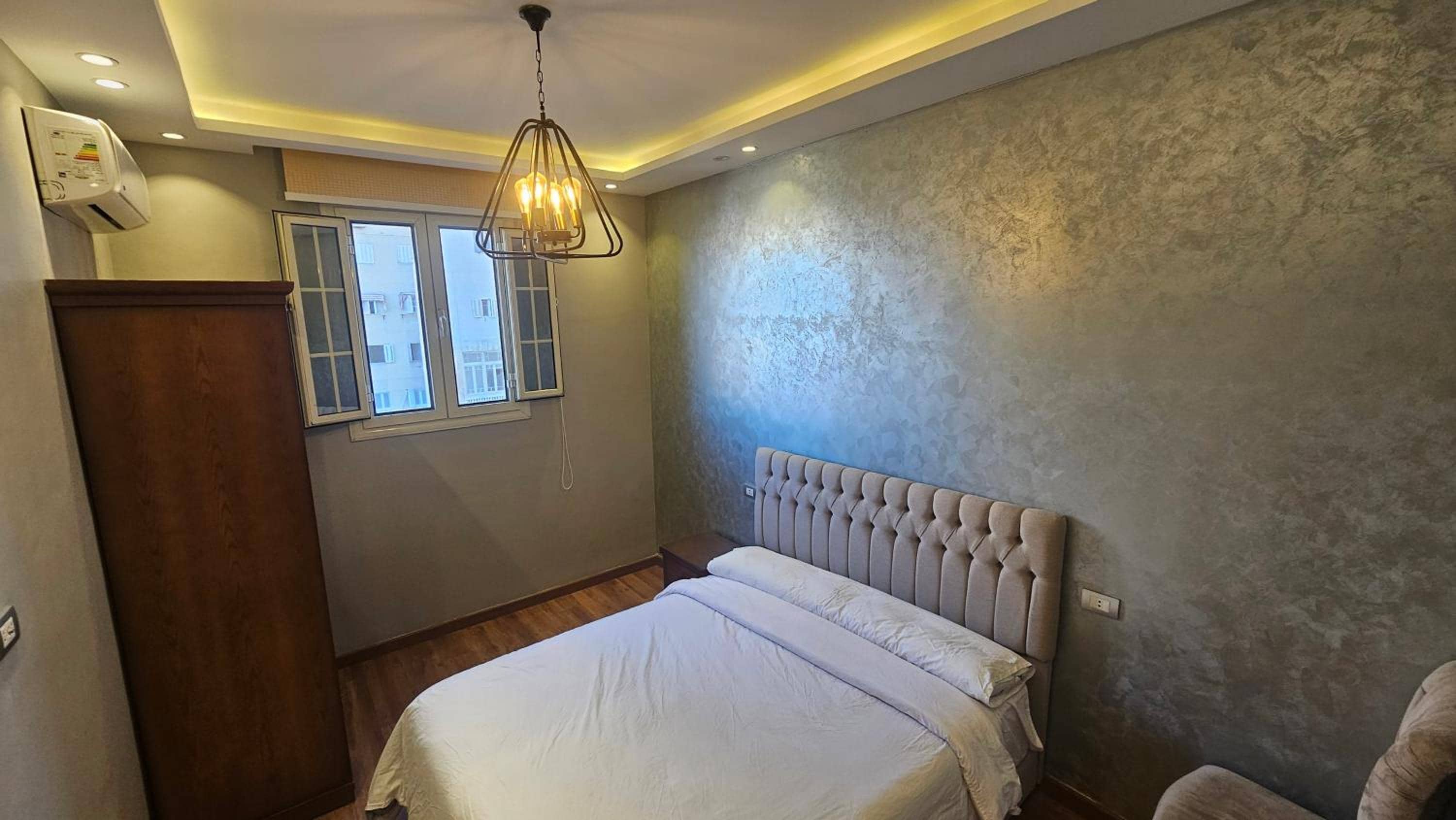 Azarita luxury apartment - families only — 5