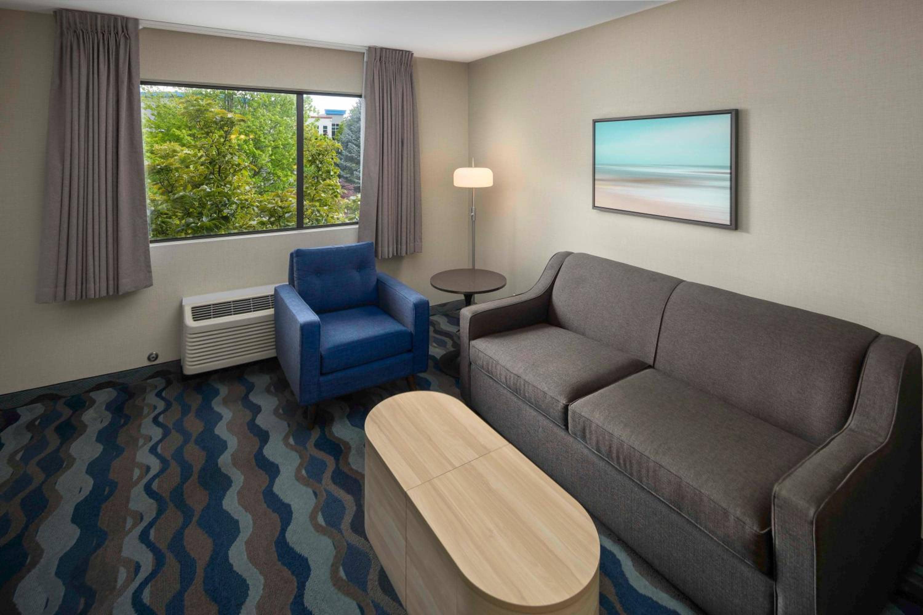 Accent Inns Burnaby — 4