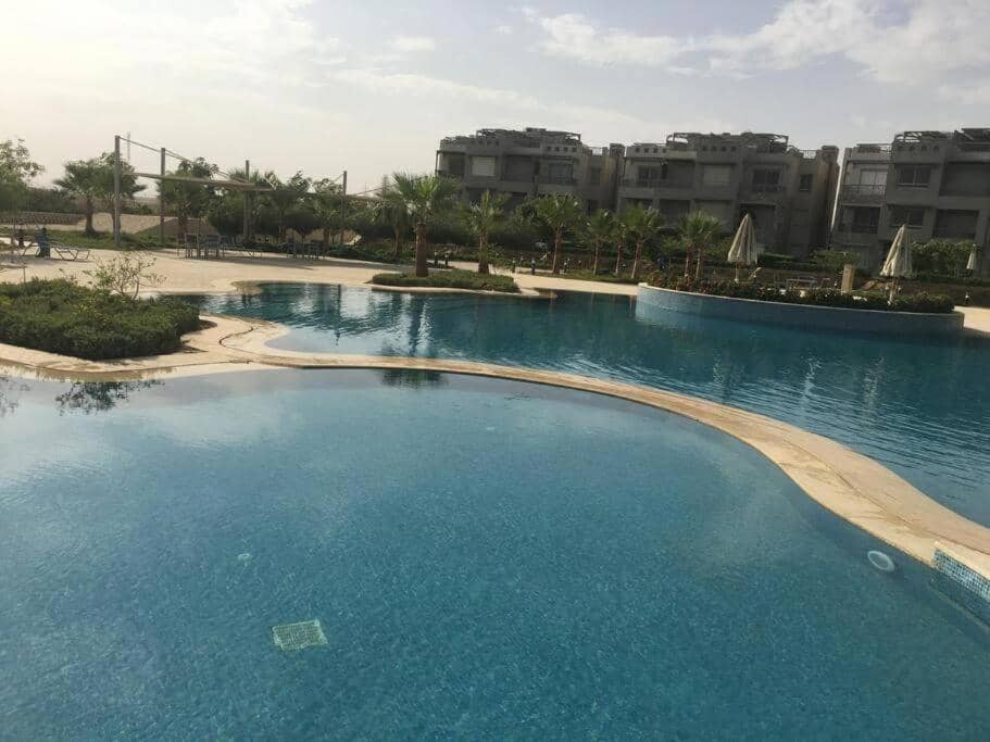 2BR Chalet Direct on swimming pool Ain Sokhna — 4