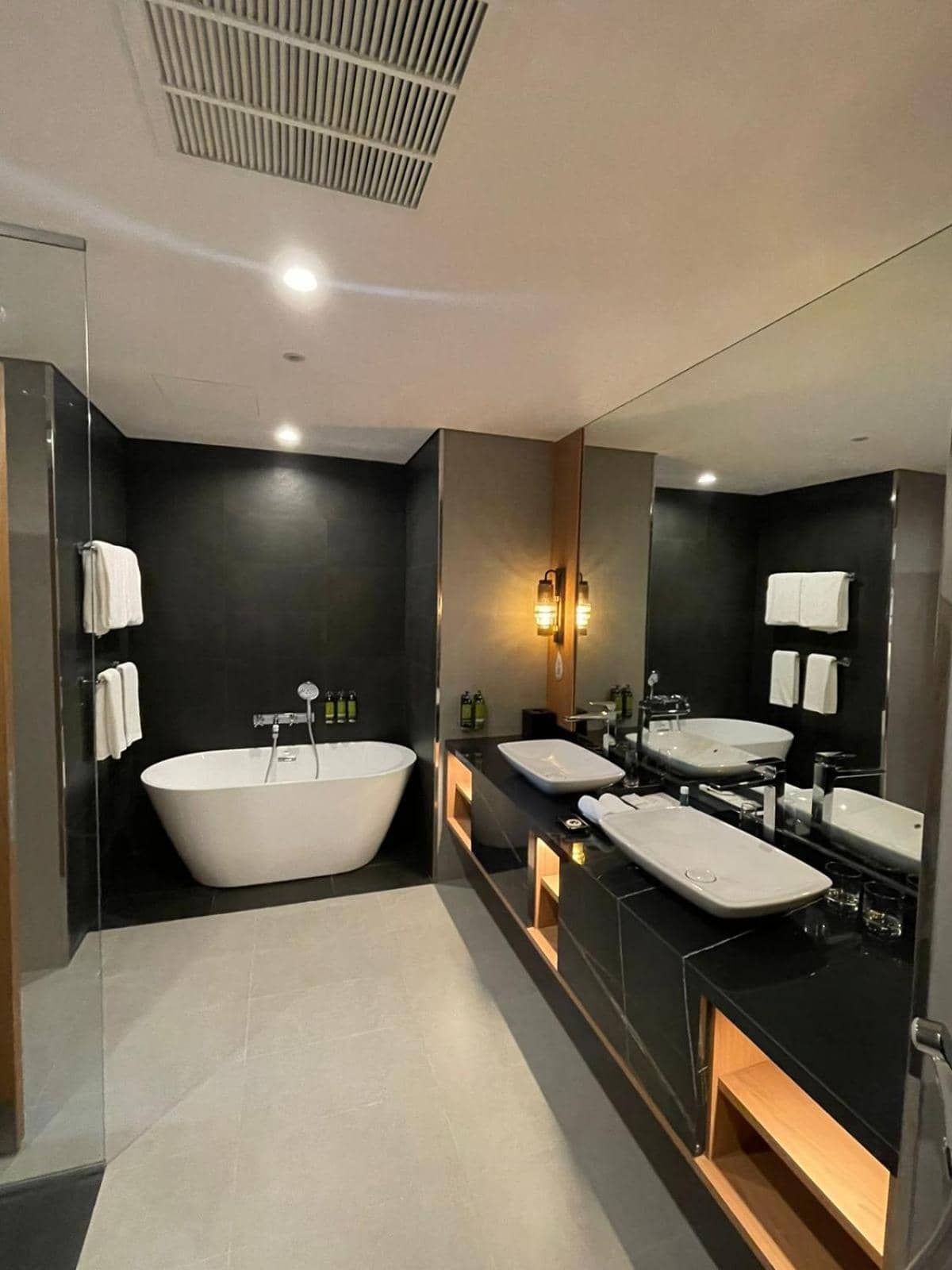 Millennium Al Masar Hotel — 2