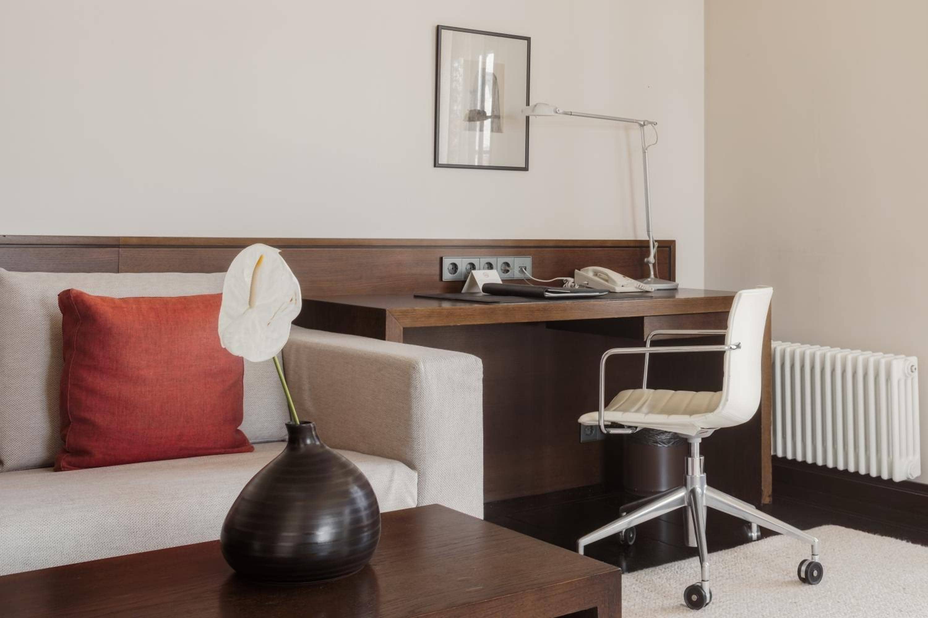 Hotel Bergs Suites — 4