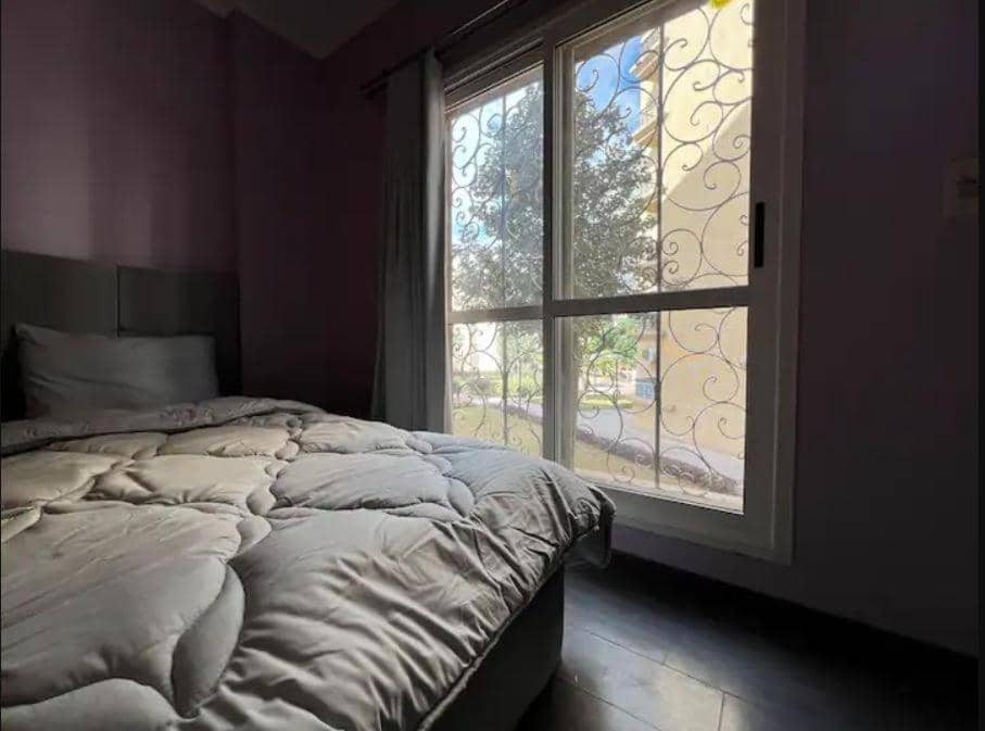 2BR Apartment with Private Garden in Downtown Rehab Near Malls — 4
