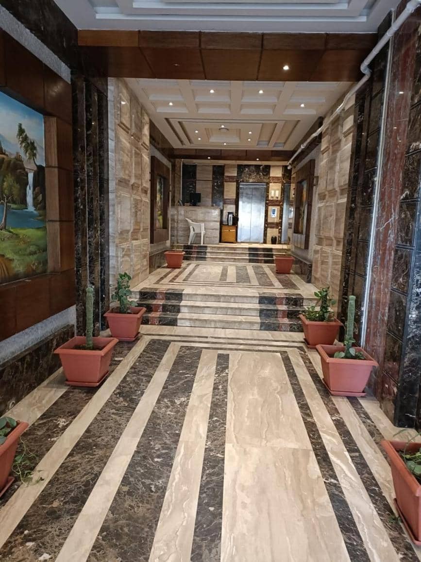 Alexandria Apartment Best Vacation Group Families or Elderly people only — 3