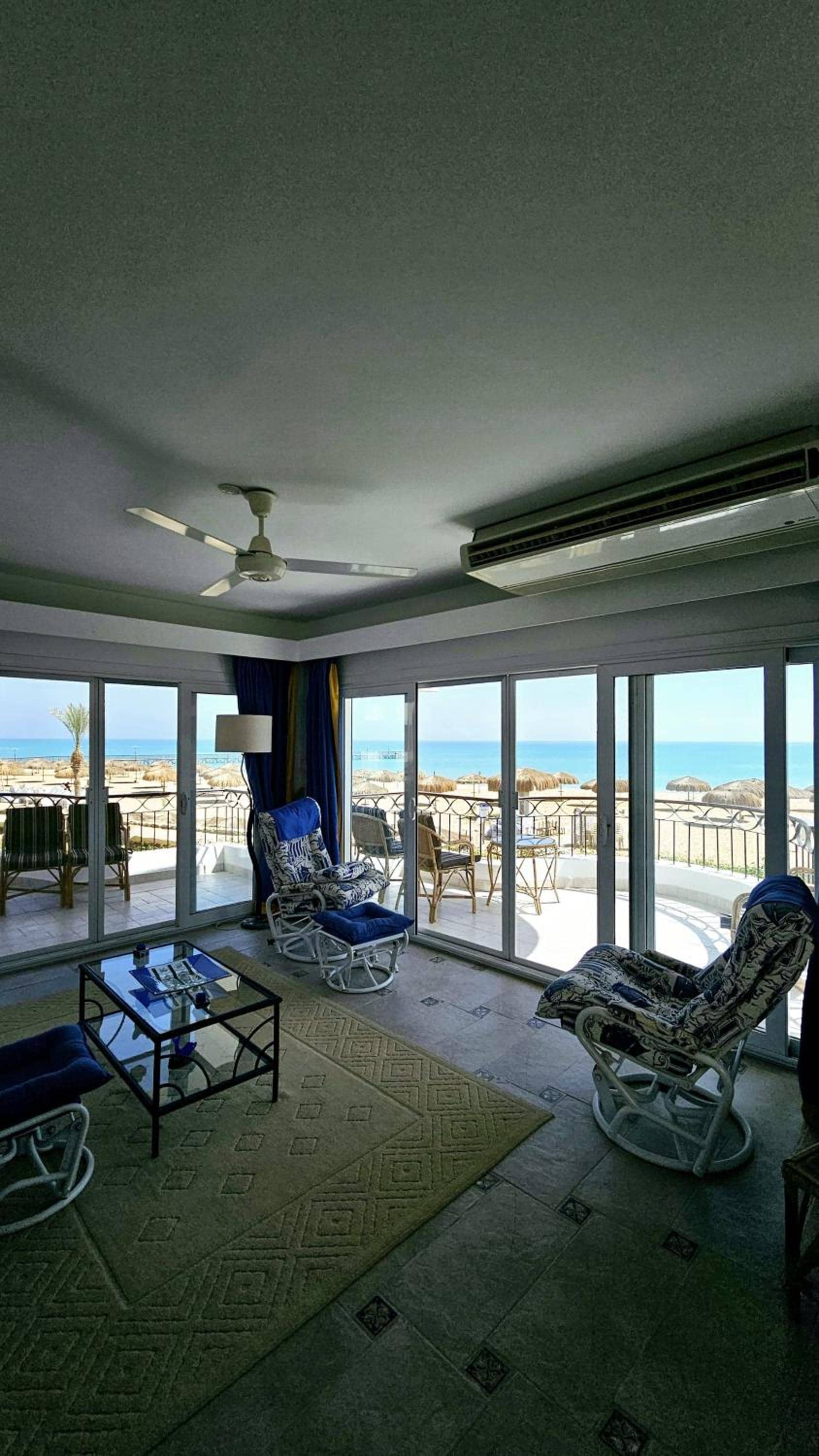 6 beds Beachfront Red sea Chalet Gorgeous ViewY2 — 5