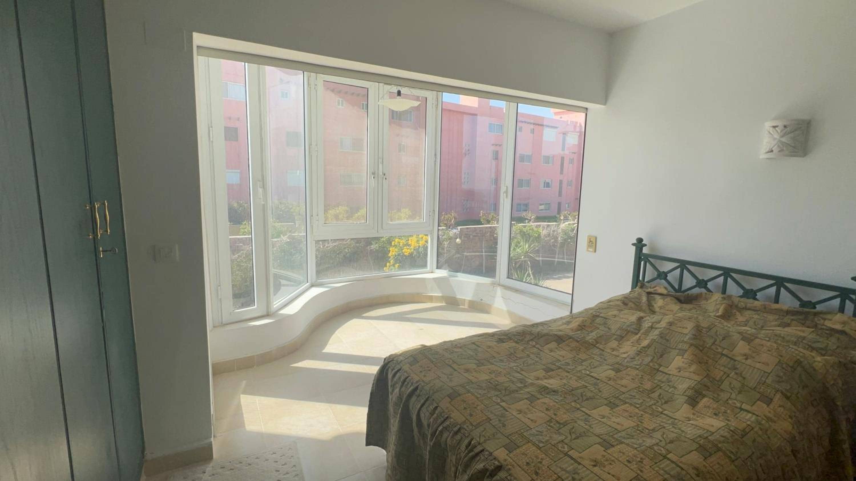 6 beds Beachfront Red sea Chalet Gorgeous ViewY2 — 2