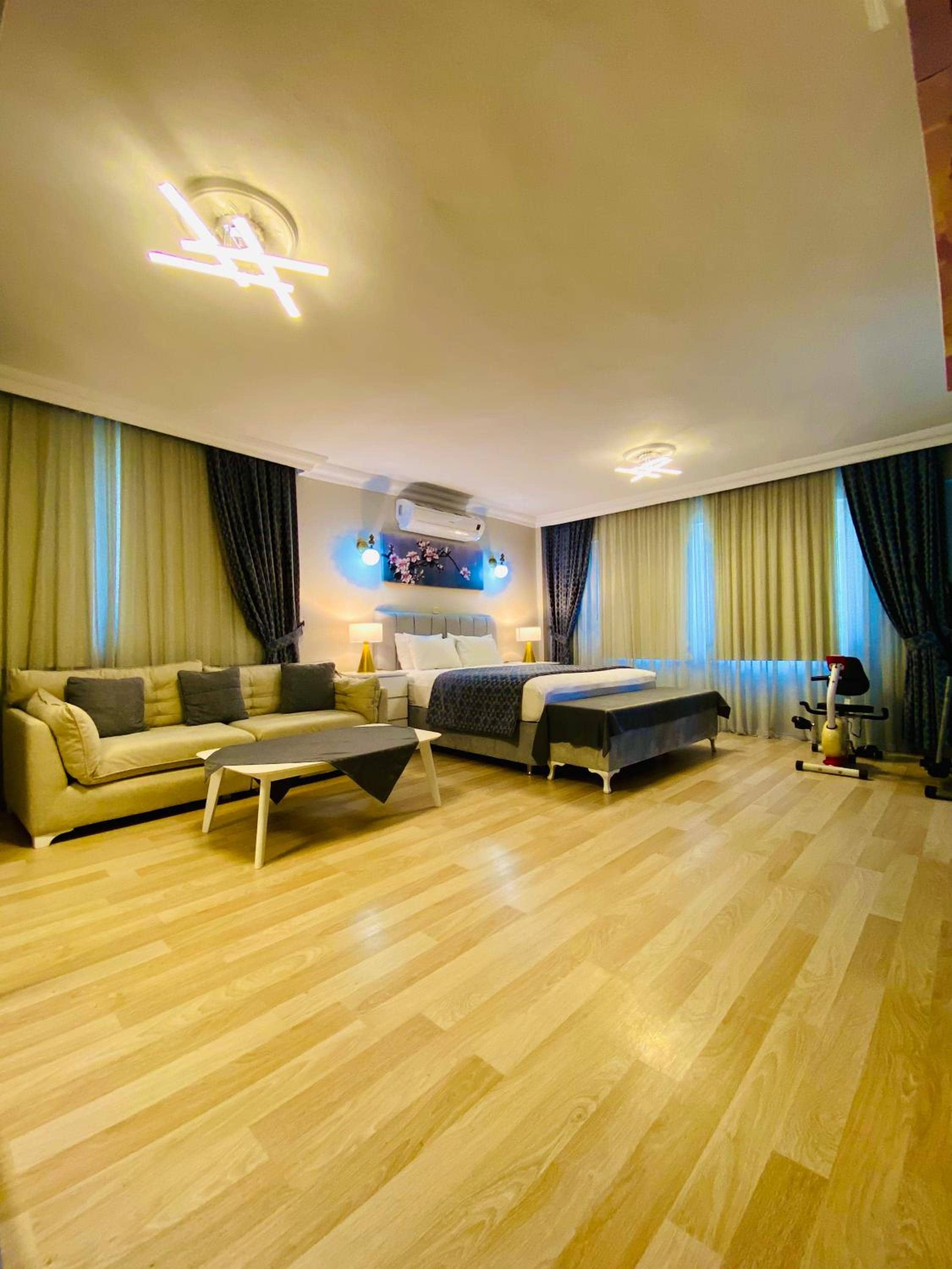 Garden Bungalows and Suites — 5