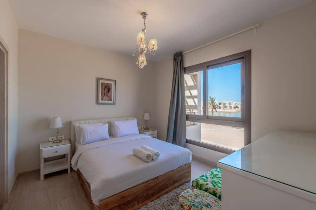 Sunny 1BR Retreat Newest Project Shedwan El Gouna Lagoon & Pool — 4