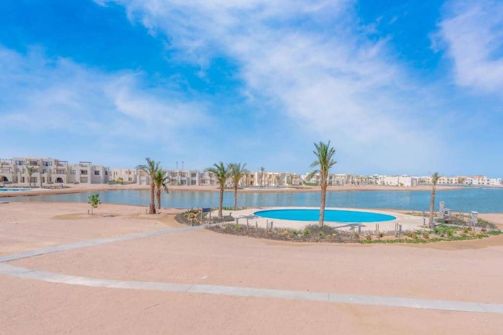 Sunny 1BR Retreat Newest Project Shedwan El Gouna Lagoon & Pool — 5