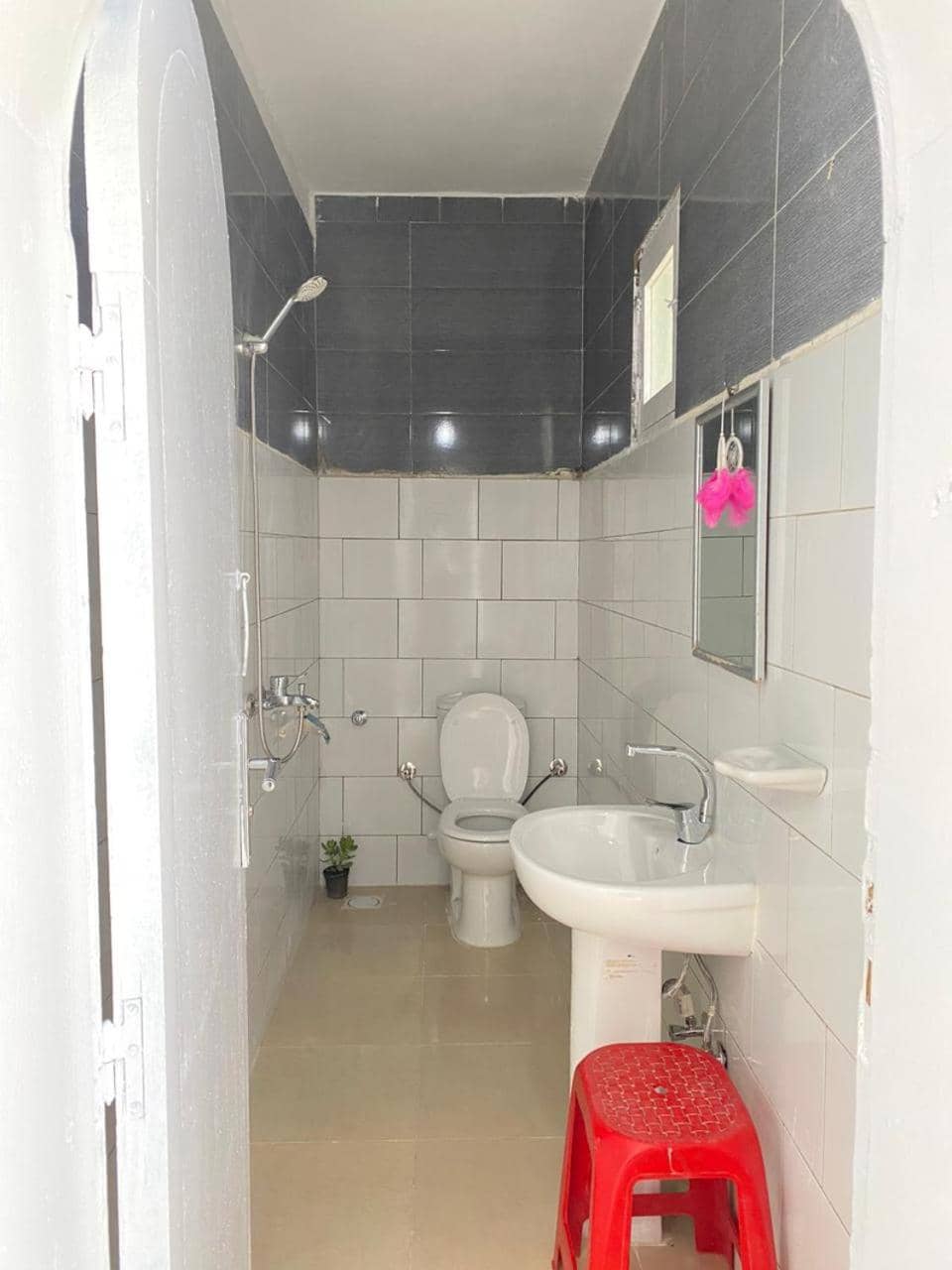 Private House — 4