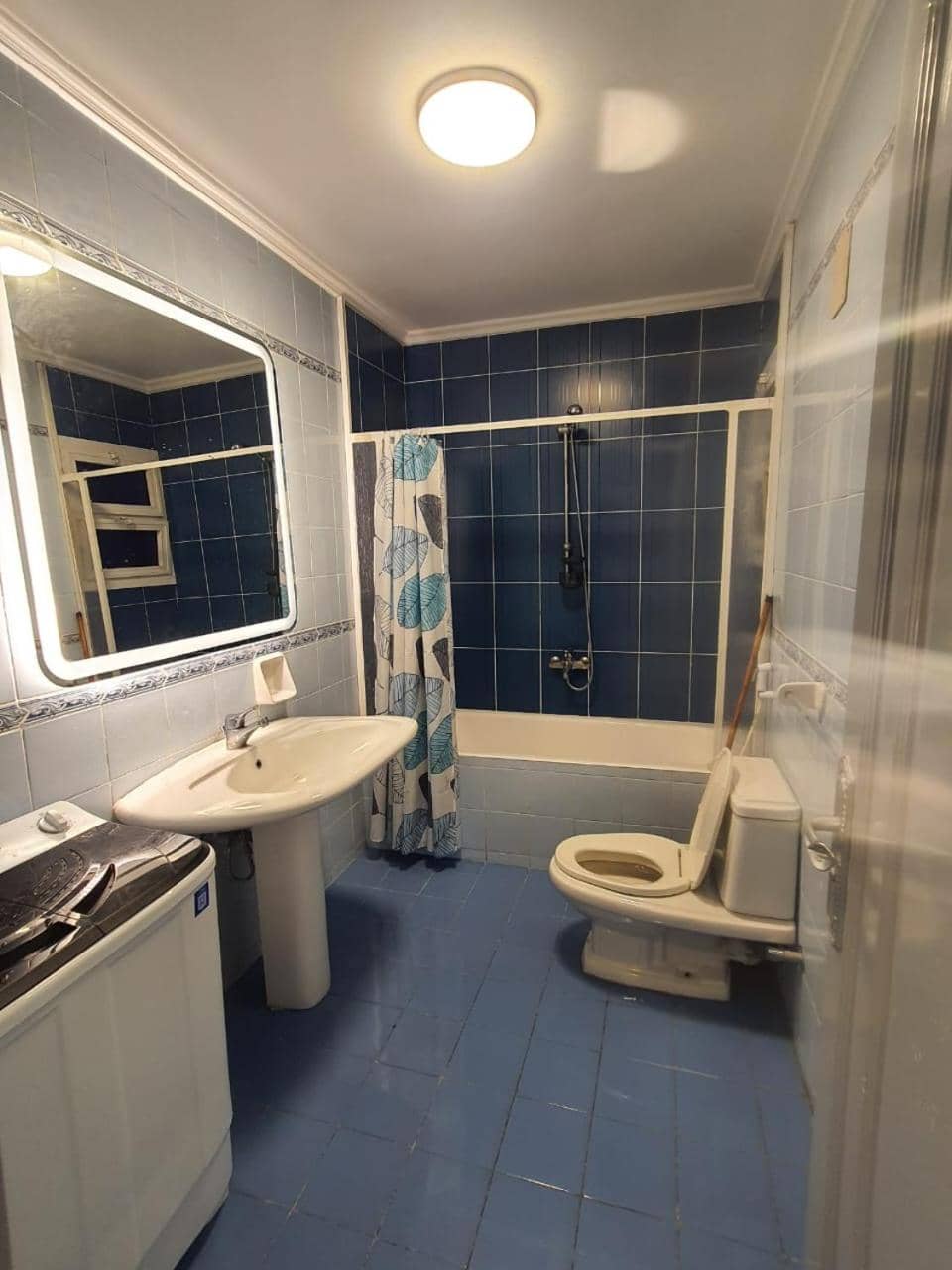 City Square - Brand New Luxury Apartment With Stunning Sea View — 2