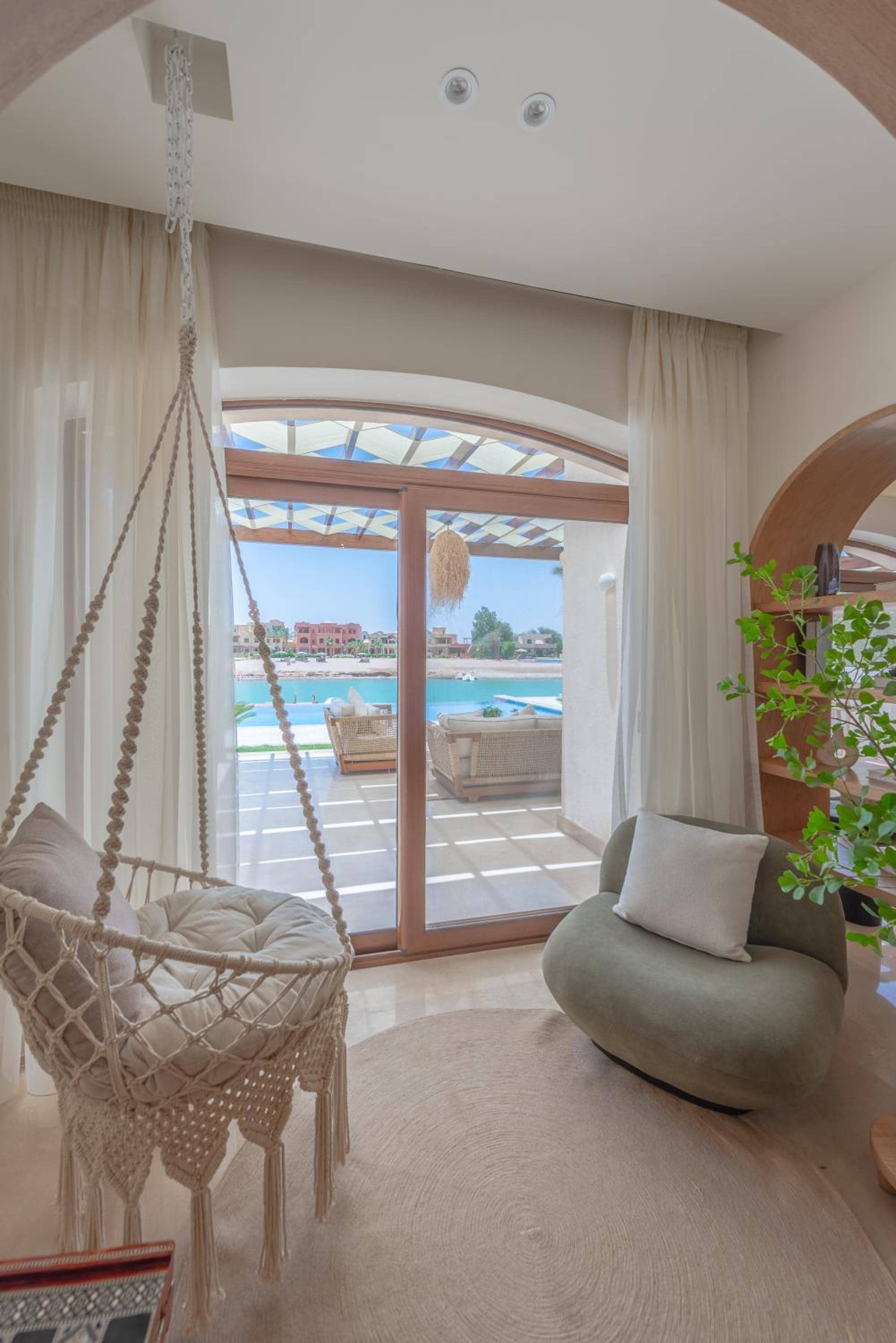 Stunning Luxurious 5 BR Villa at West Golf El Gouna — 3