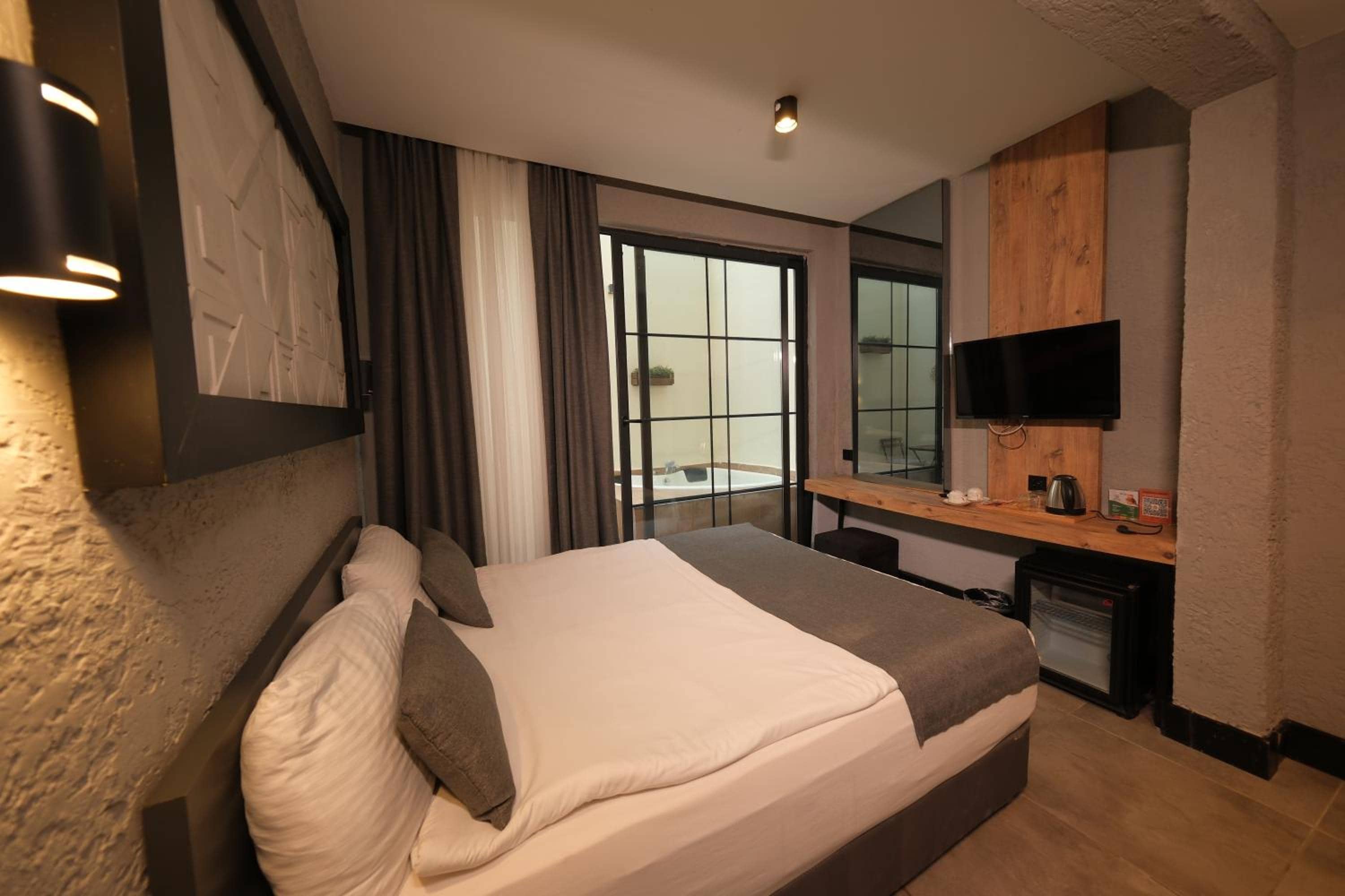 Mielo Lara Hotel — 3