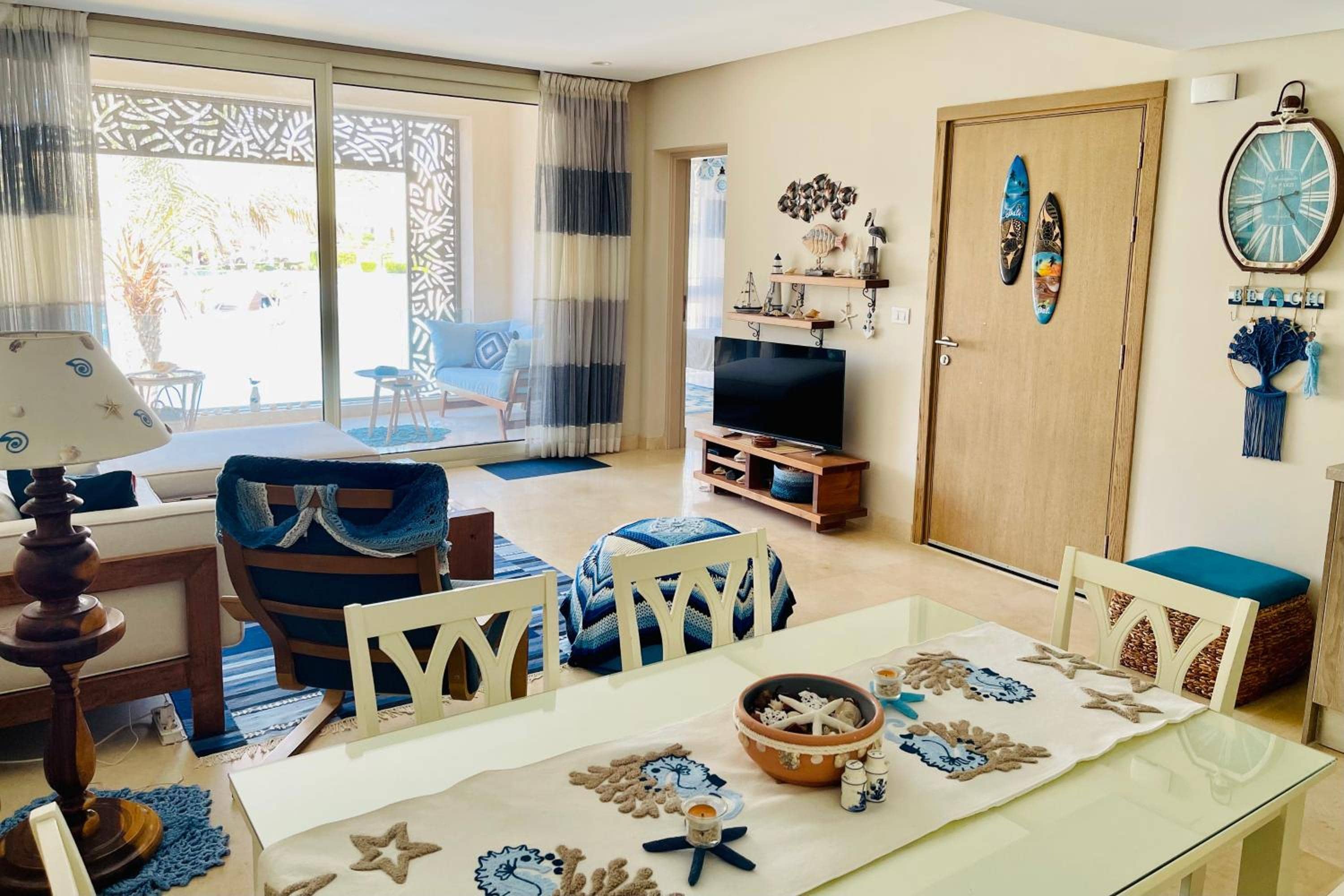 Kitesurfer Shared House, Pool View & Beach Access — 5
