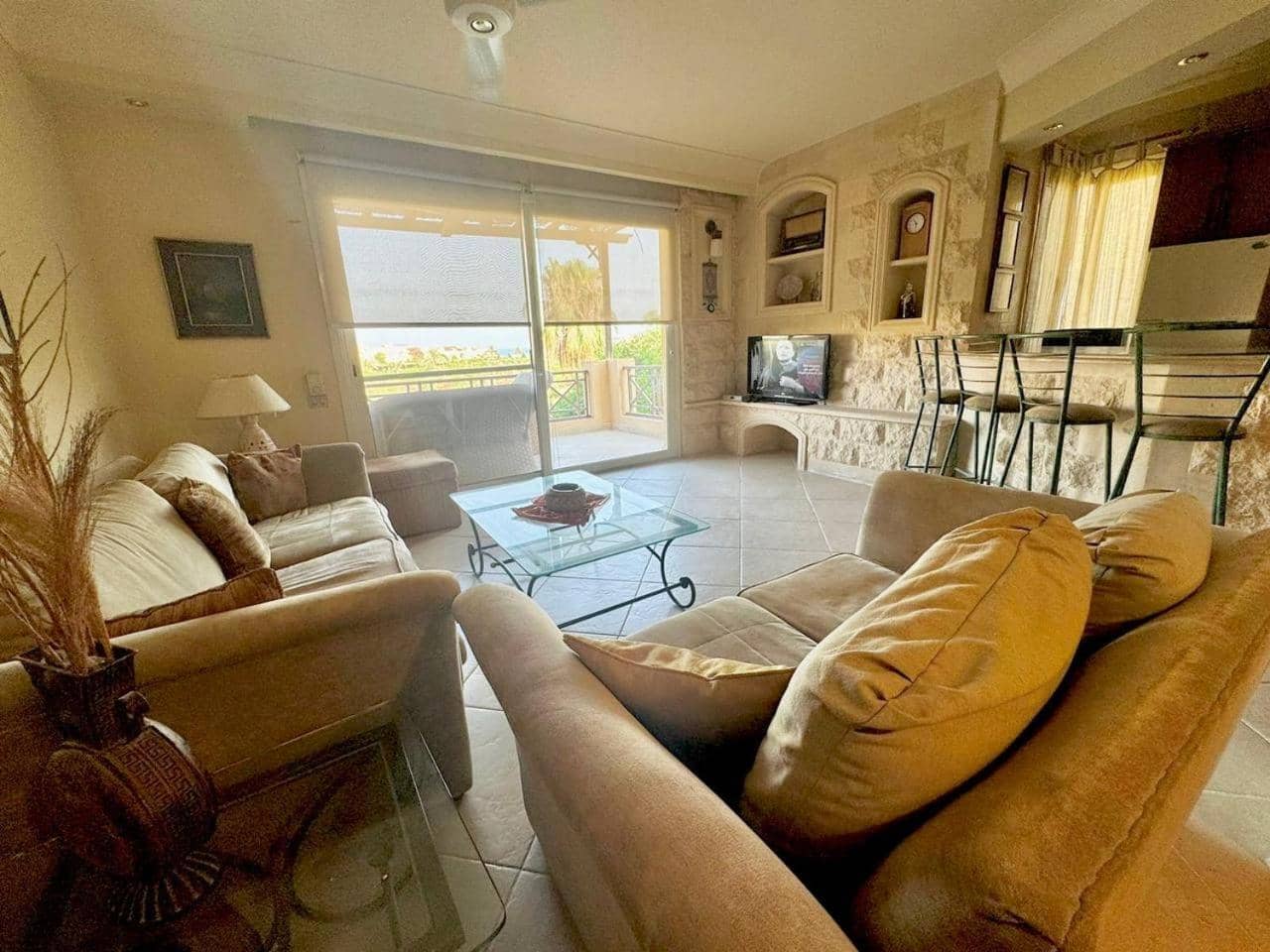 3BRS Charming Chalet 4-Min to Beach — 4