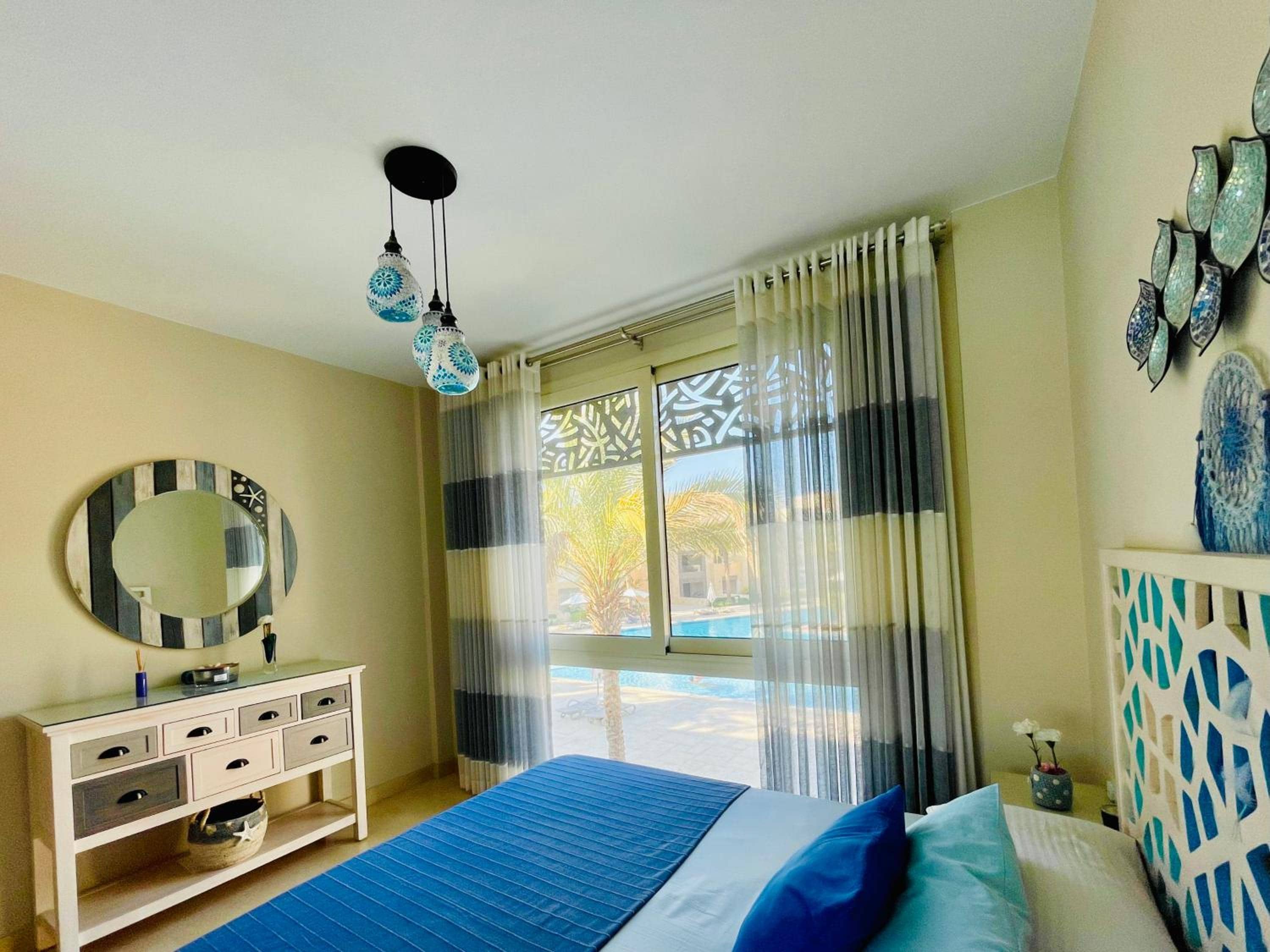 Kitesurfer Shared House, Pool View & Beach Access — 4