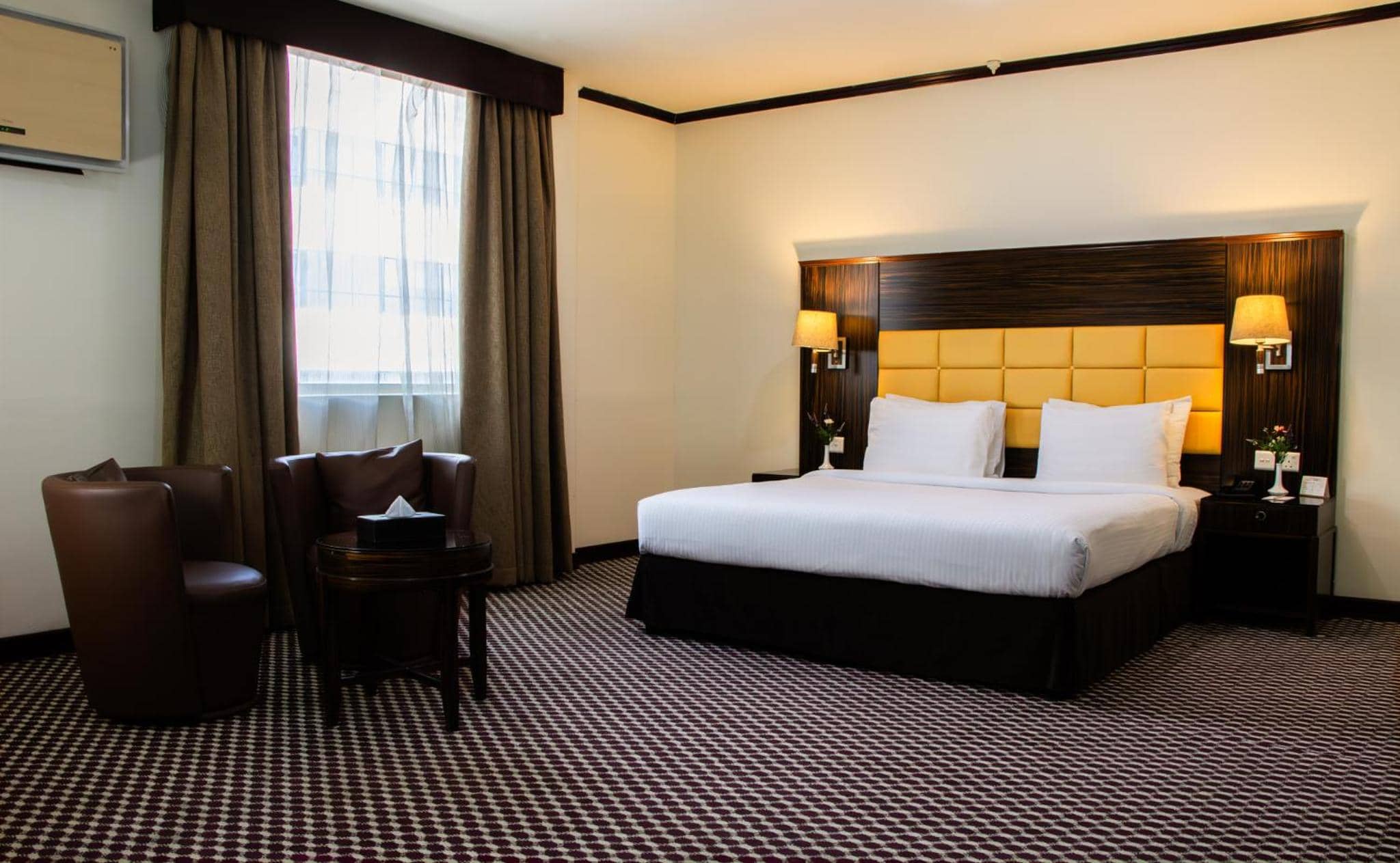 Fortune Karama Hotel — 3