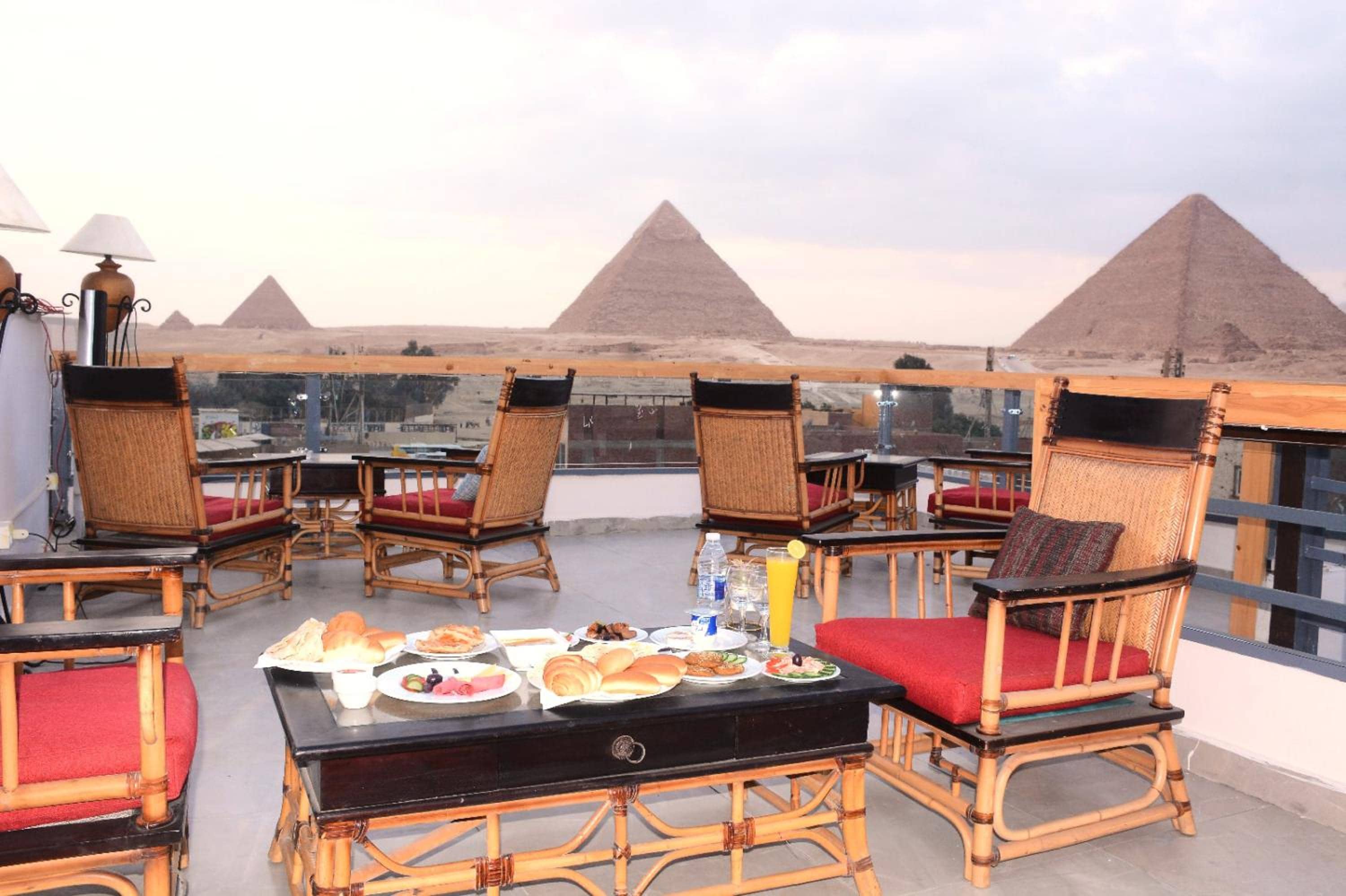 Nun Pyramids Hotel