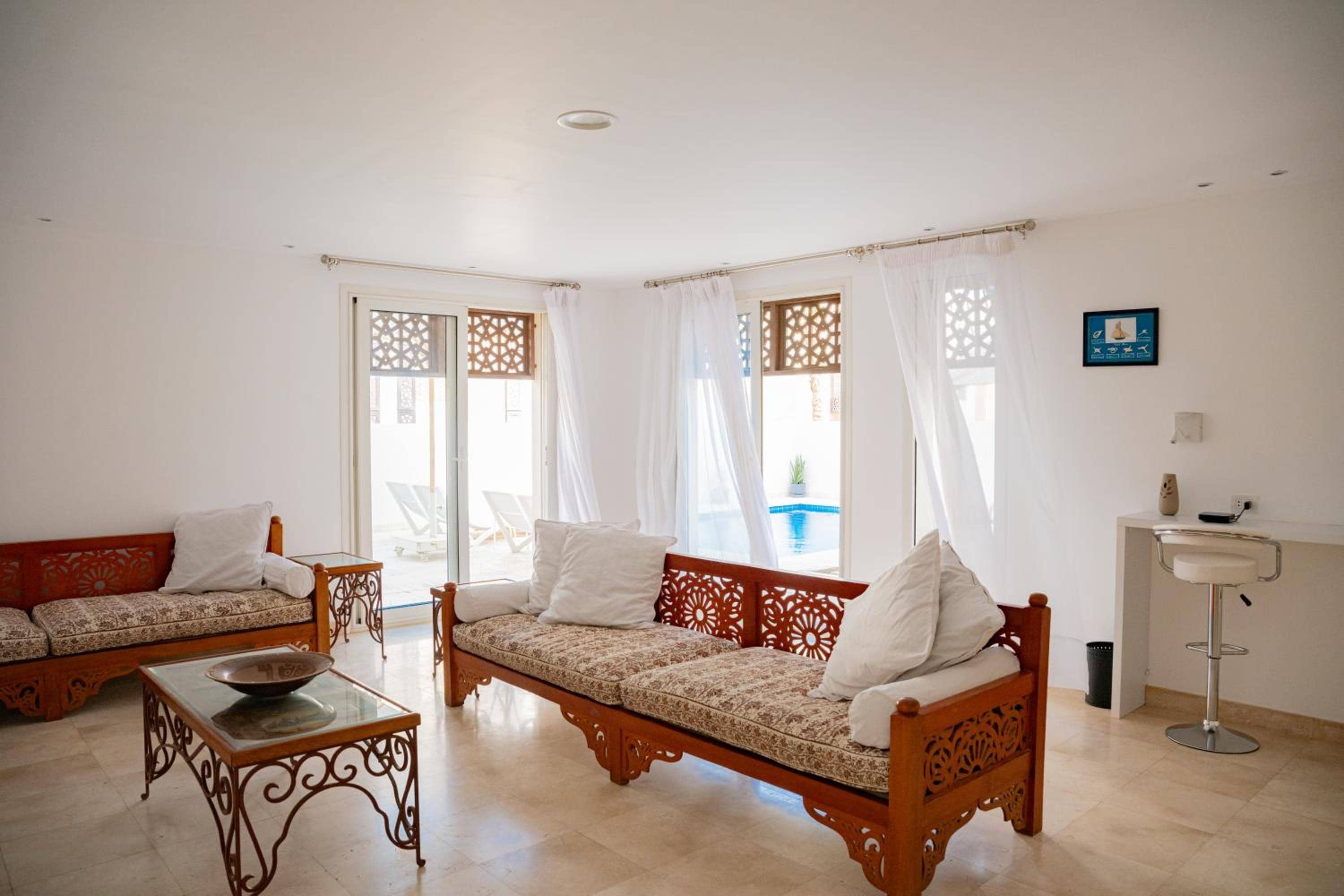 Nayah Stays, El Gouna Villa Private Pool 5 Ensuite Rooms Beach 5min 12 Guests — 2