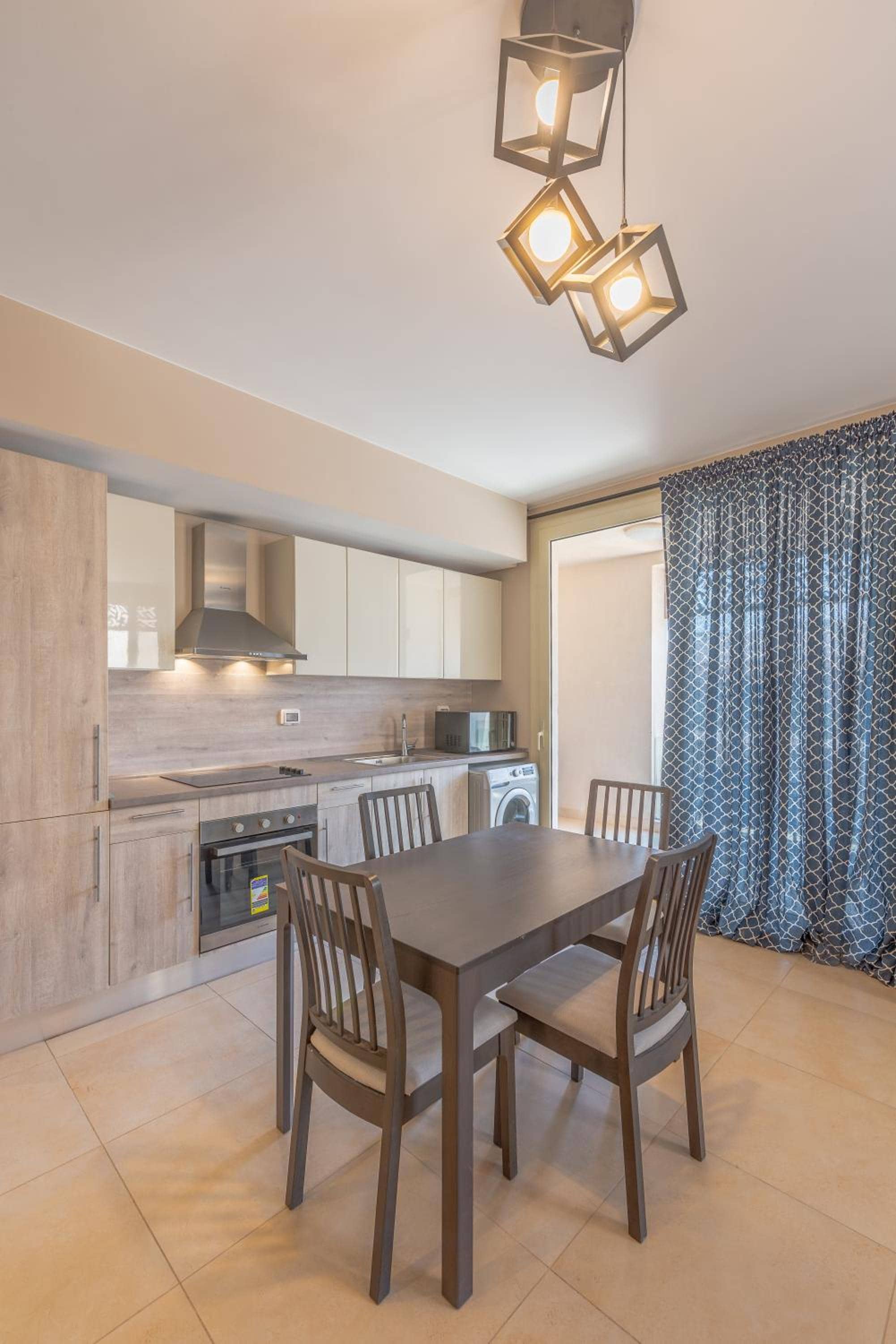 Cozy 1BR Apartment in Mangroovy with pool — 4