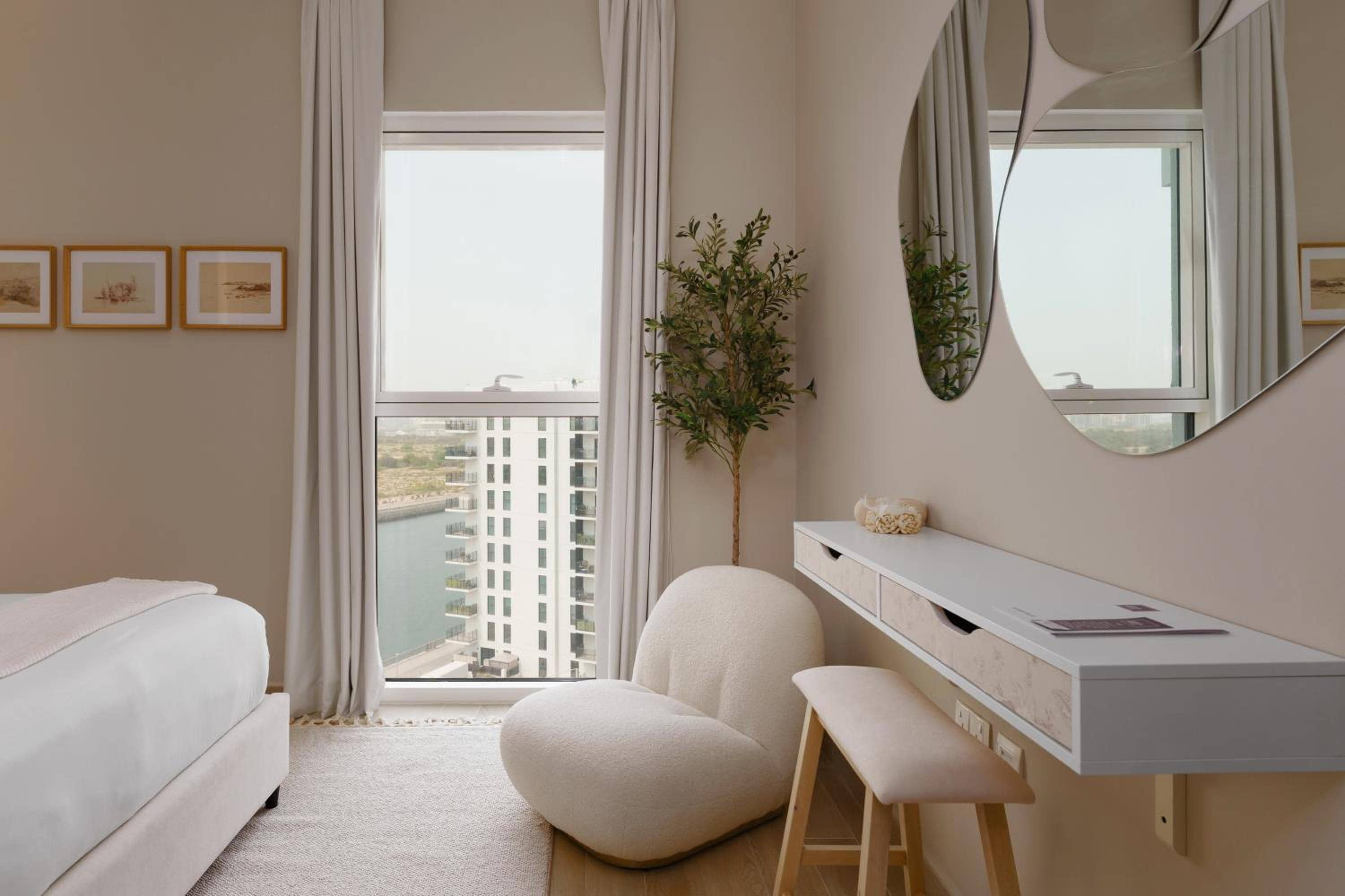 Maison Privee - Charming Retreat with Panoramic Views on Yas Island — 2
