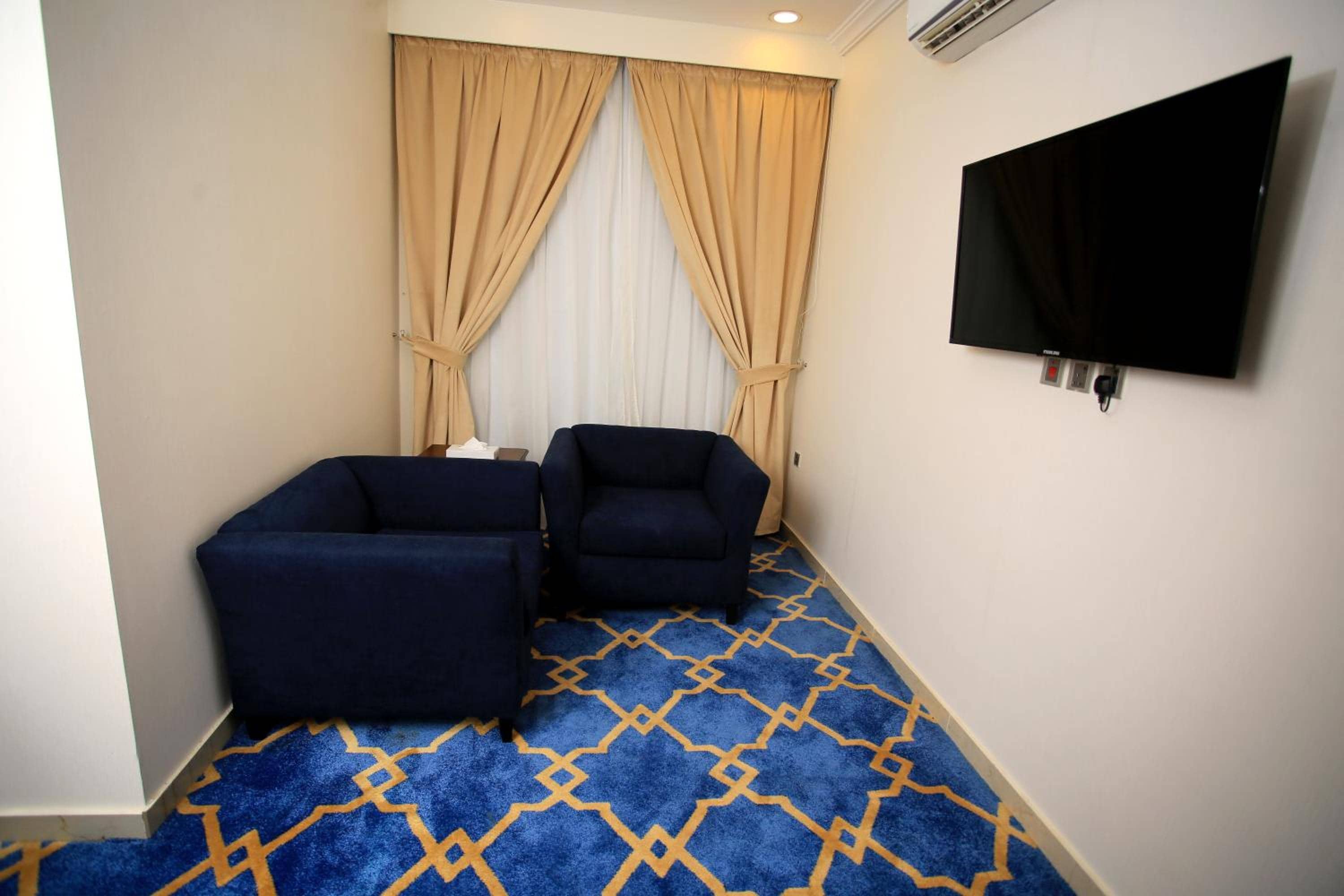 Jeddah Oasis Hotel — 3