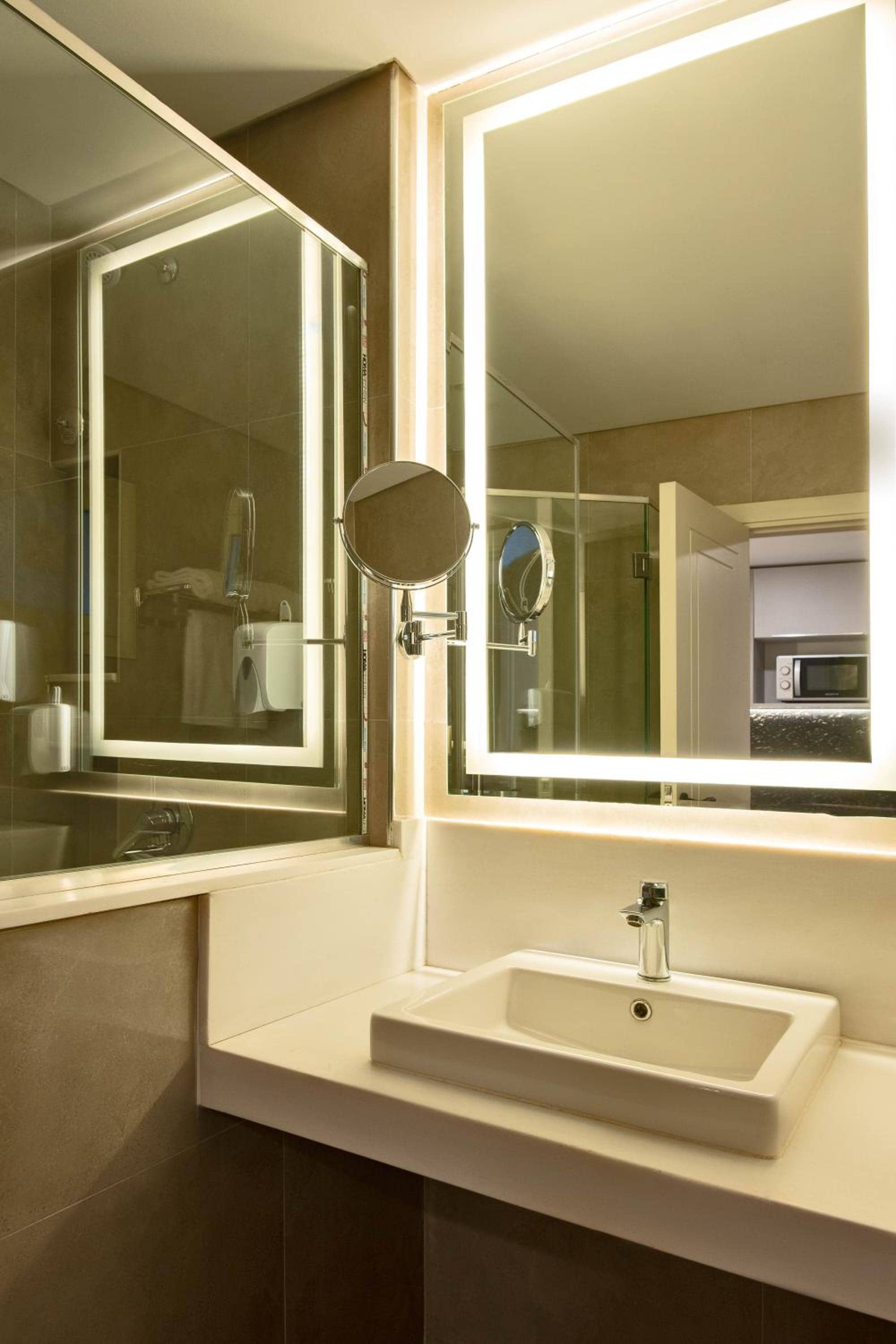 Parkside Boutique Serviced Apartments — 4