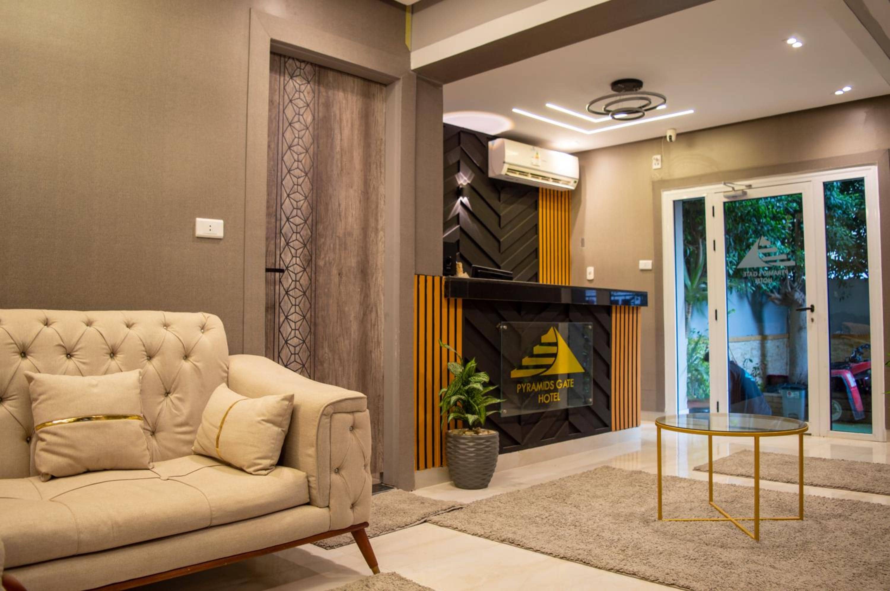 Pyramids Gate Hotel — 3