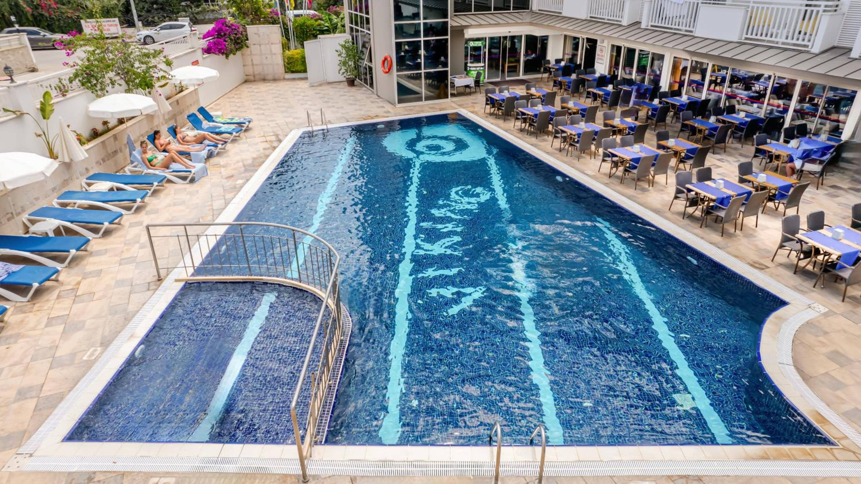 Viking Express Hotel — 4
