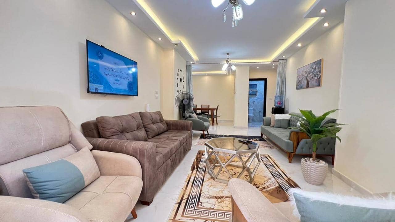 Alexandria Apartment Best Vacation Group Families or Elderly people only — 2