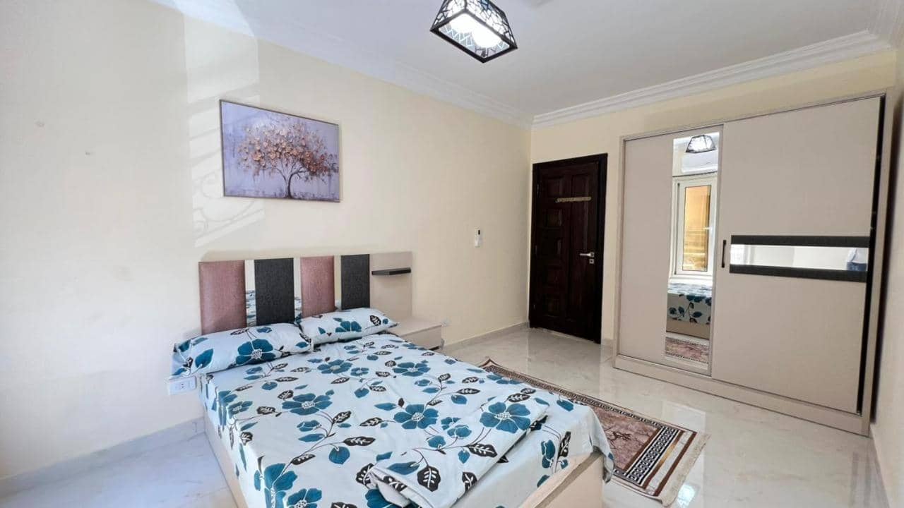 Alexandria Apartment Best Vacation Group Families or Elderly people only — 4