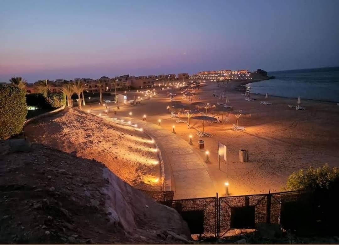 Mountain View Sokhna 1,Villa 4Rooms, Direct to Pool, 300 M to Beach & Dayra Camp, Families ONLY — 4